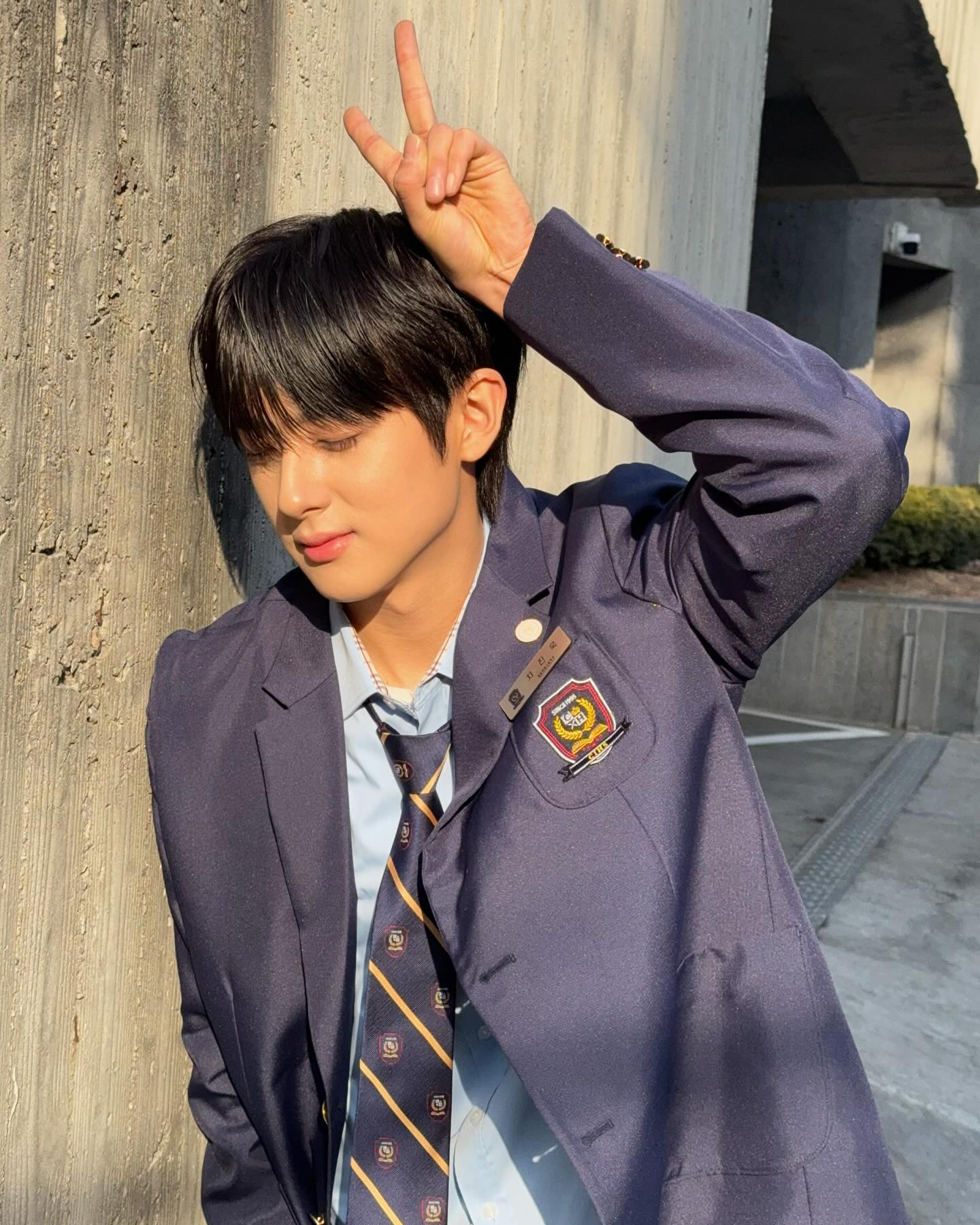 남친짤하면 김민규지🩵
‘프로듀스 X 101’ 출연으로 먼저 얼굴을 알린 뒤 배우로 활동을 이어가고 있는 김민규. 최근에는 꾸밈없는 일상 사진들이 남친짤로 많이 보이는데요. 웹드라마 ‘만찢남녀’를 시작으로 ‘청춘블라썸’ 등 작품에서 필모그래피를 차근차근 쌓아가고 있습니다.
그냥 지나치기 어려운 남친짤의 주인공인 김민규를 몰랐다면, 이번 기회에 인스타그램 정주행해보세요.📲 이미지10