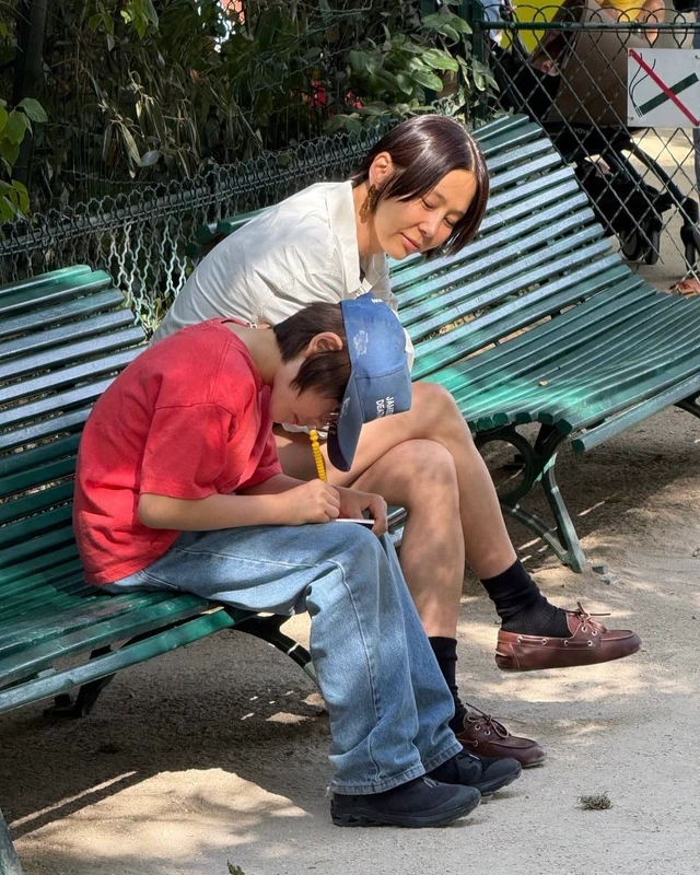 연관 토픽 이미지