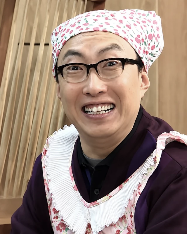 개그맨 와이프라 그런지 릴스 재능이💦 우리를 울고 웃게 했던 <무한도전>에도 종종 출연해 우리에게 너무나 익숙한 명수옹의 아내이자 의사인 한수민 님. 피부과 의사인 한수민 님은 2025년 11월, 압구정에 다이어트 관련 의원인 '닥터한수민의원'을 개원했는데요. 🏥 그런데.. 이 병원의 마케팅이 SNS에서 심상치가 않습니다. 👀 개그맨 남편 못지않은 유쾌한 센스로 인스타그램 릴스를 직접 제작하며 'POV. 신조어로 진료 보는 의사', '자연스럽게 퇴근하는 방법' 등 병원 일상을 활용한 기발한 상황극으로 눈길을 사로잡고 있습니다. 의사로서의 전문성에 위트 한 스푼 더해진 한수민 원장님의 유쾌한 병원 일상, 어떻게 보셨나요? 💭 명수옹, 이런 와이프 두고 집에 왜 안 들어가려고 했던 거예요? 저 다음 릴스 시리즈도 기다려요... ✨ 이미지