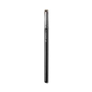 부드럽고 탄력있는 합성모로 된 짧고 평평한 팁 형태의 브러시 MAC Cosmetics - 231 Synthetic Small Shader Brush - 15 cm 이미지