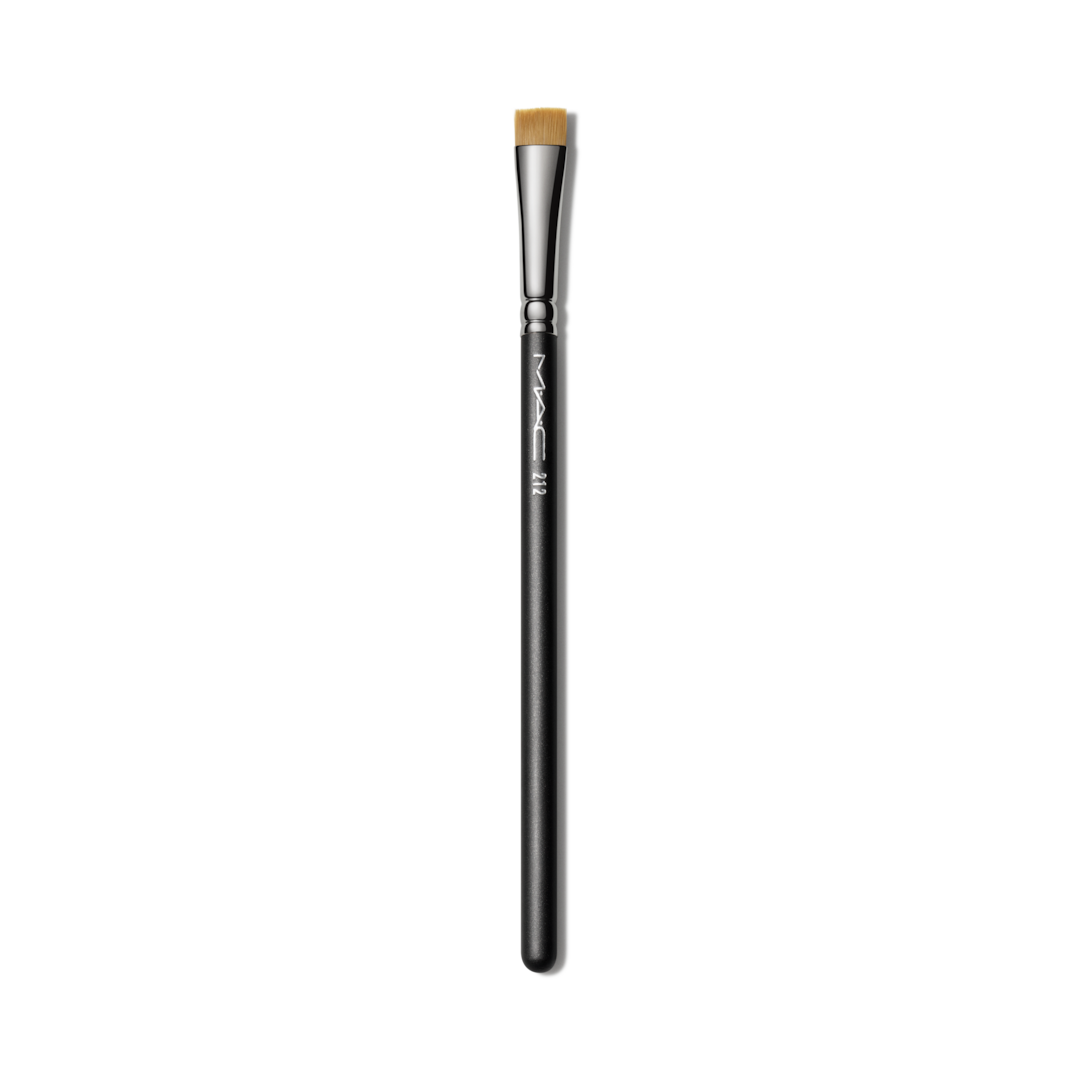 탄력있는 합성모 소재로 된 작고 평평한 모양의 브러시 MAC Cosmetics - 212 Synthetic Flat Definer Brush - 15 cm 이미지