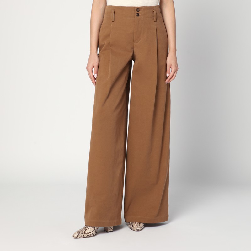 벨트 루프가 있는 하이 웨이스트, 더블 버튼이 있는 앞 지퍼 잠금 장치, 두 개의 사이드 웰트 포켓, 버튼이 있는 두 개의 뒷 웰트 포켓, 앞부분에 주름이 있는 Chlo&eacute; 와이드 레그 브라운 코튼 팬츠 이미지