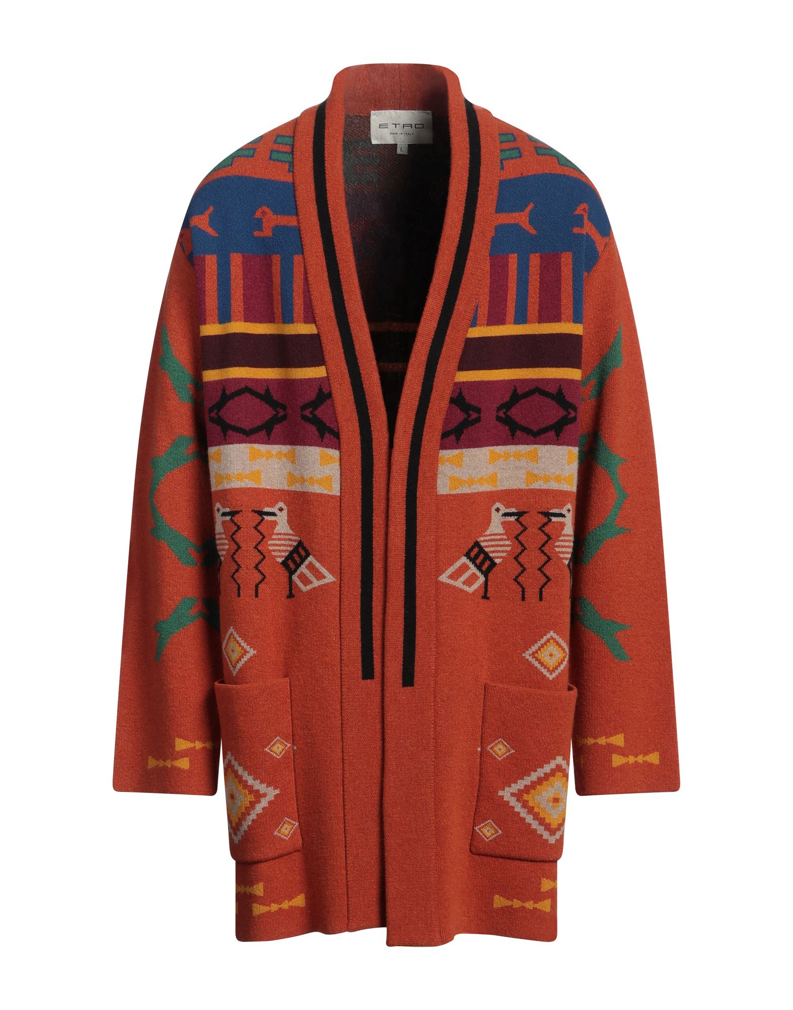 울, 라이트웨이트 니트, 멀티컬러 패턴, 장식 부착 없음, 롱 슬리브, 플랩 포켓, 드라이클리닝, 표백 금지, 건조기 사용불가. 이미지