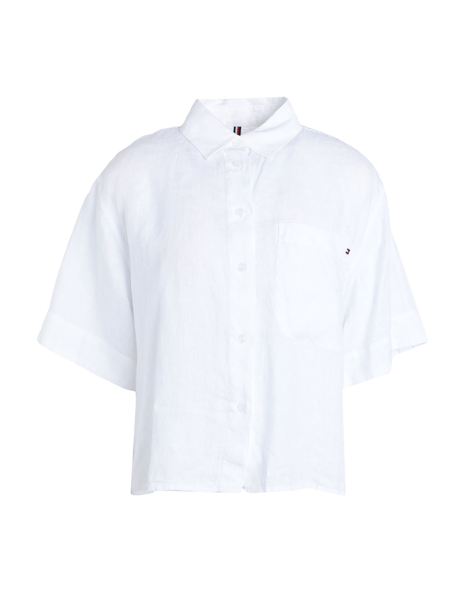 리넨, 브랜드 로고, 솔리드 컬러, 클래식 칼라, 쇼트 슬리브, 버튼 여밈, 포켓 1개, 세탁기 세탁 또는 드라이클리닝, 건조기 사용가능, 셔츠. 이미지