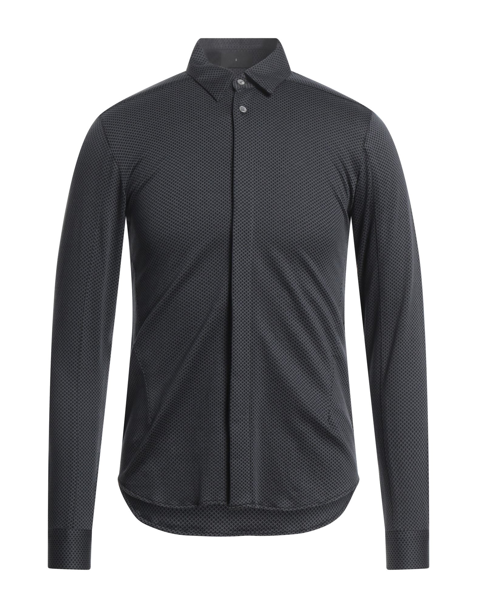 슬림 셔츠, 니트 소재, 라이트웨이트 니트, 브랜드 로고, 투톤 패턴, 클래식 칼라, 롱 슬리브, 손세탁 또는 드라이클리닝, 표백 금지, 건조기 사용불가. 이미지