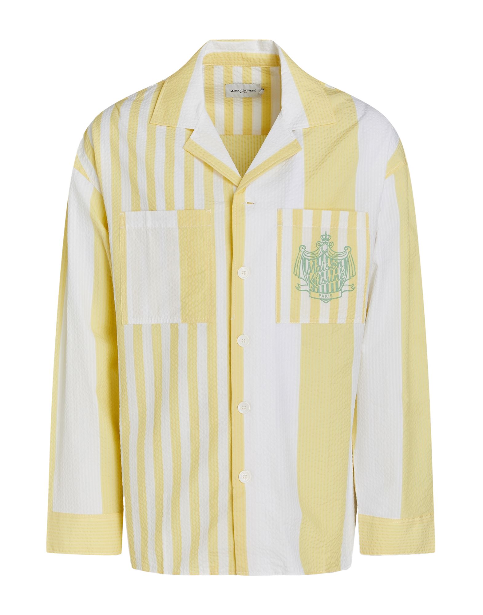 레귤러 셔츠, 시어서커, 스트라이프, 브랜드 로고, 프린트, 캠프 칼라, 롱 슬리브, 버튼 여밈, 포켓 1개, 세탁기 세탁 또는 드라이클리닝, 표백 금지, 건조기 사용불가. 이미지