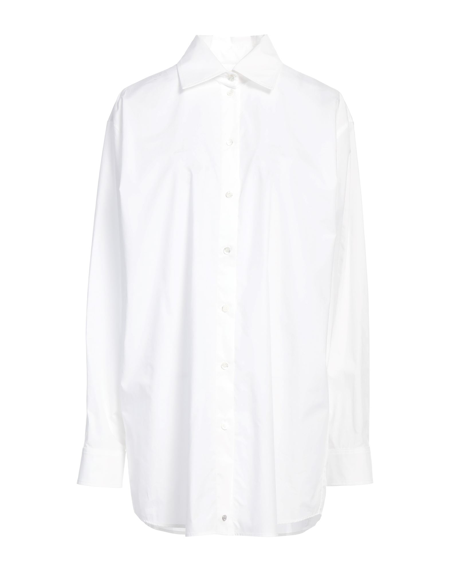 롱 셔츠, 포플린, 솔리드 컬러, 브랜드 로고, 클래식 칼라, 롱 슬리브, 버튼 여밈, 동물성 비섬유 자재 함유, 세탁기 세탁 또는 드라이클리닝, 표백 금지, 건조기 사용불가, 편안함과 우아함이 결합된 격식을 갖춘 세련된 포멀 오피스 룩. 이미지