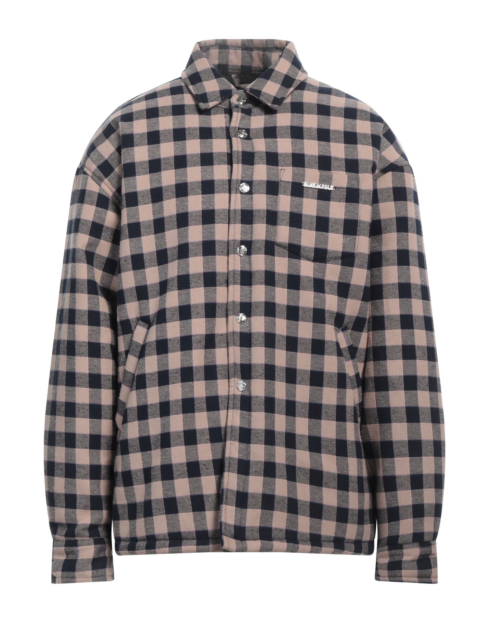 셔츠 자켓, 플란넬, 체크, 브랜드 로고, 클래식 칼라, 롱 슬리브, 합성 충전재, 스냅버튼 여밈, 멀티 포켓, 드라이클리닝, 표백 금지, 건조기 사용불가. 이미지