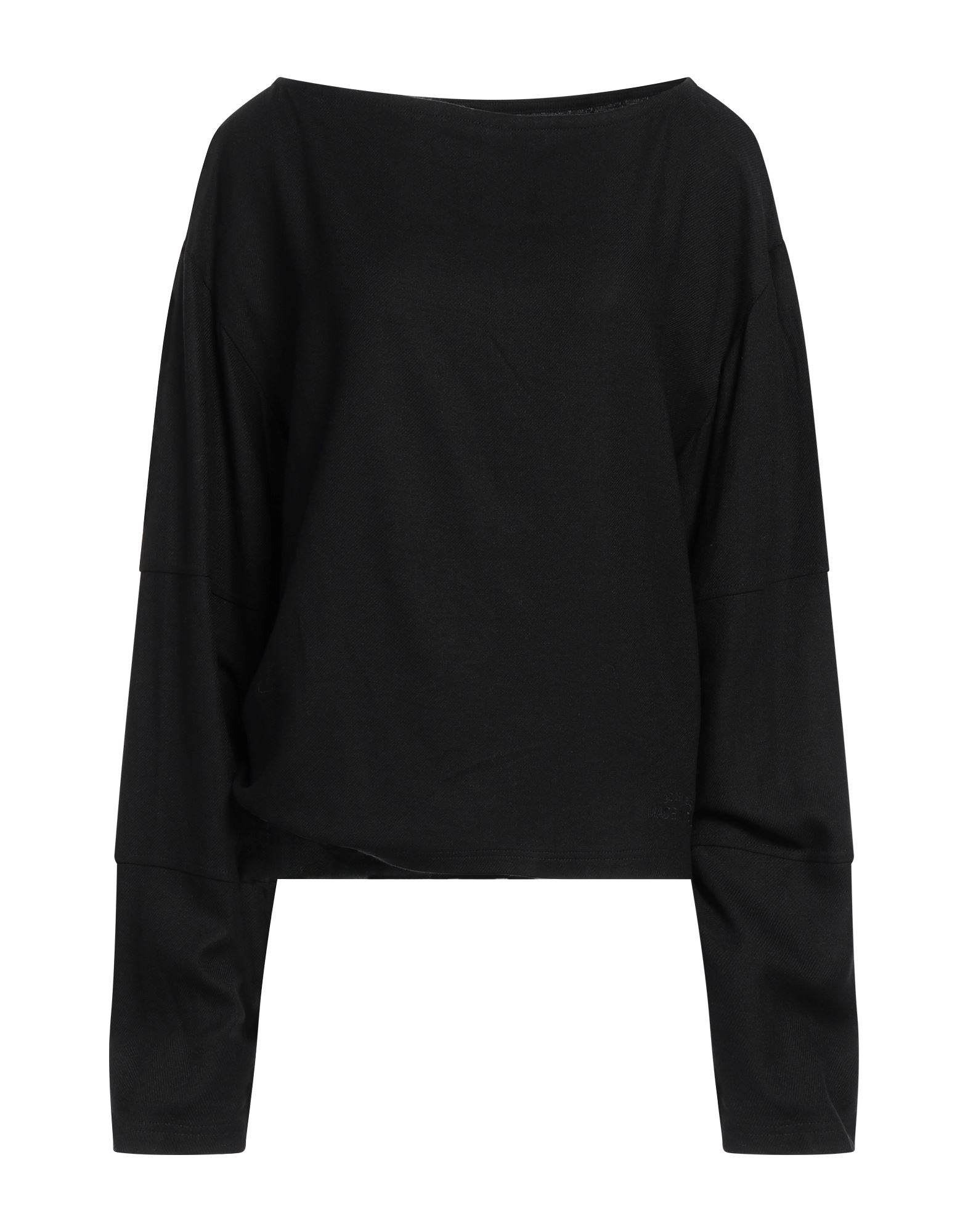 니트 소재, 라이트웨이트 니트, 솔리드 컬러, 자수 로고 장식, 크루넥, 롱 슬리브, 세탁기 세탁 또는 드라이클리닝, 건조기 사용불가. 이미지