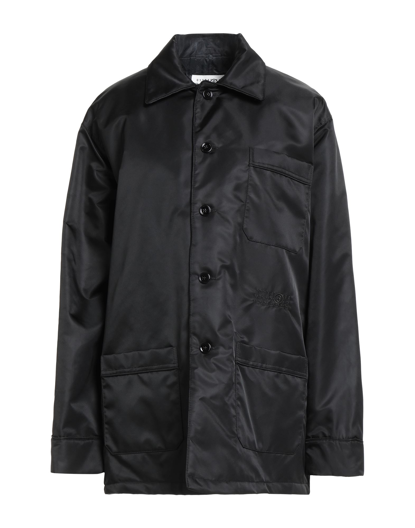 셔츠 자켓, 테크니컬 패브릭, 솔리드 컬러, 자수 로고 장식, 클래식 칼라, 롱 슬리브, 내부 퀼팅, 버튼 여밈, 멀티 포켓, 세탁기 세탁 또는 드라이클리닝, 표백 금지, 건조기 사용불가. 이미지