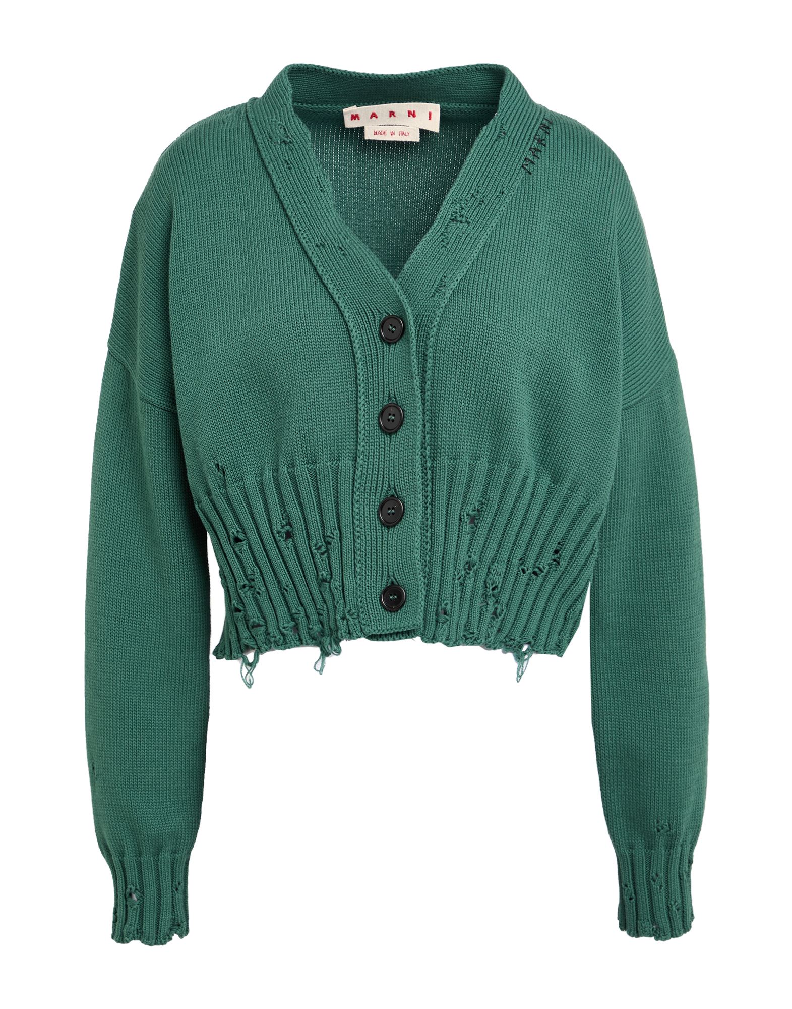 니트 소재, 디스트레스드 효과, 라이트웨이트 니트, 솔리드 컬러, 자수 로고 장식, 롱 슬리브, 버튼 여밈, 드라이클리닝, 표백 금지, 건조기 사용불가. 이미지