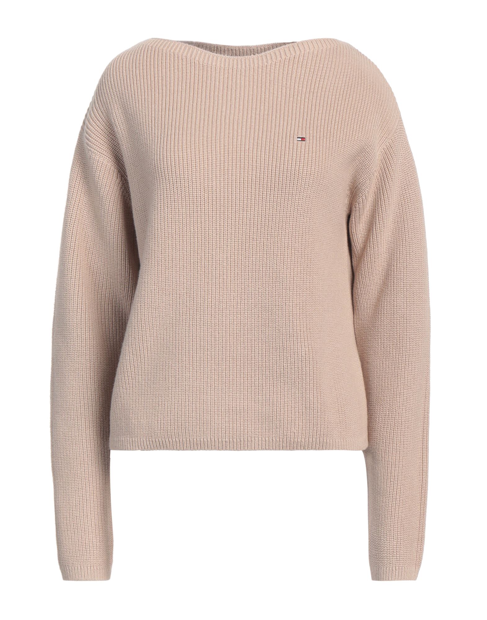 니트 소재, 리브(rib) 조직, 미디엄웨이트 니트, 솔리드 컬러, 브랜드 로고, 크루넥, 롱 슬리브, 세탁기 세탁 또는 드라이클리닝, 표백 금지, 건조기 사용불가. 이미지