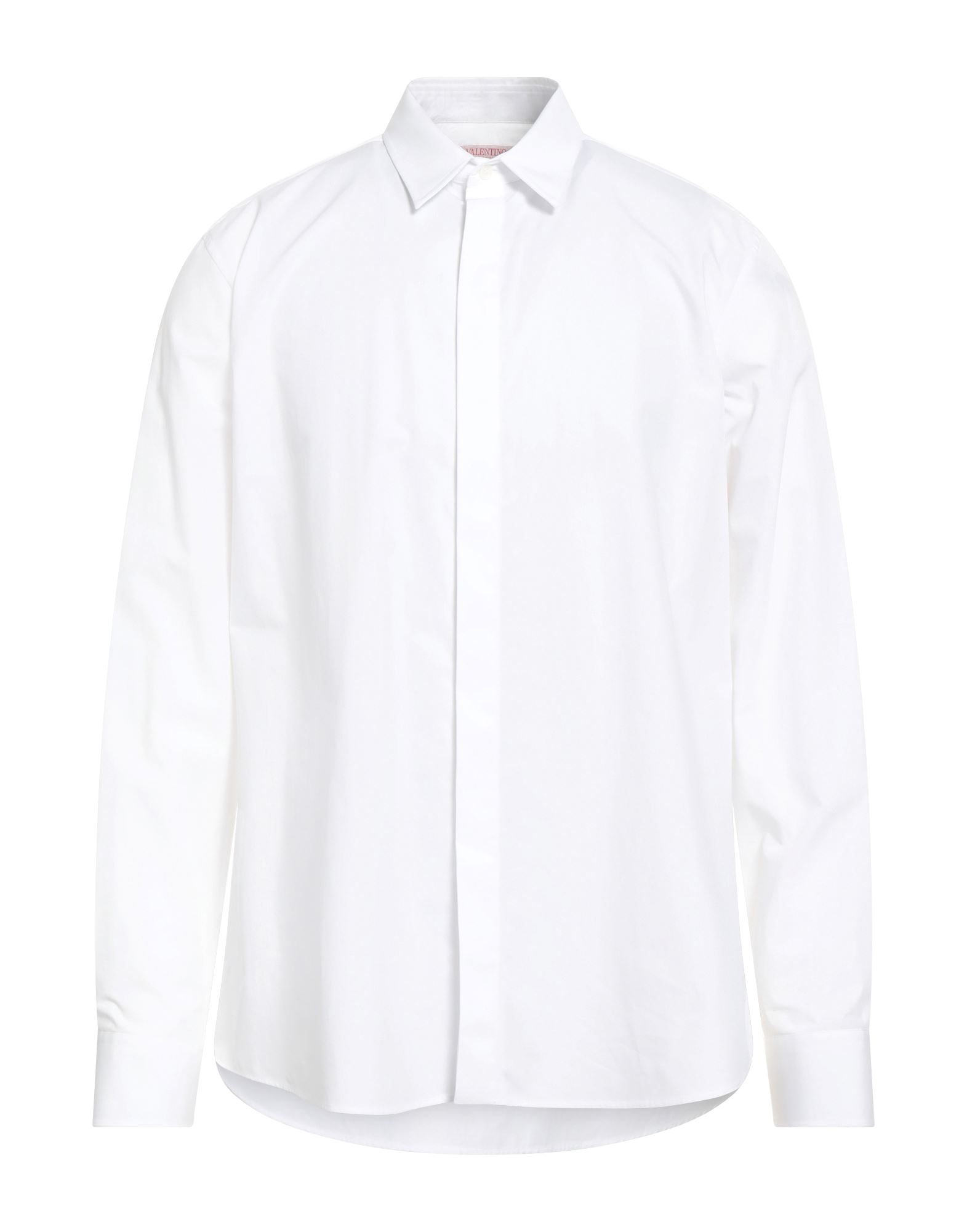 레귤러 셔츠, 포플린, 솔리드 컬러, 장식 부착 없음, 클래식 칼라, 롱 슬리브, 버튼 커프스, 버튼 여밈, 동물성 비섬유 자재 함유, 세탁기 세탁 또는 드라이클리닝, 표백 금지, 건조기 사용불가, 오피스 룩이나 특별한 날에 적합한 품격 있는 포멀 스타일. 이미지