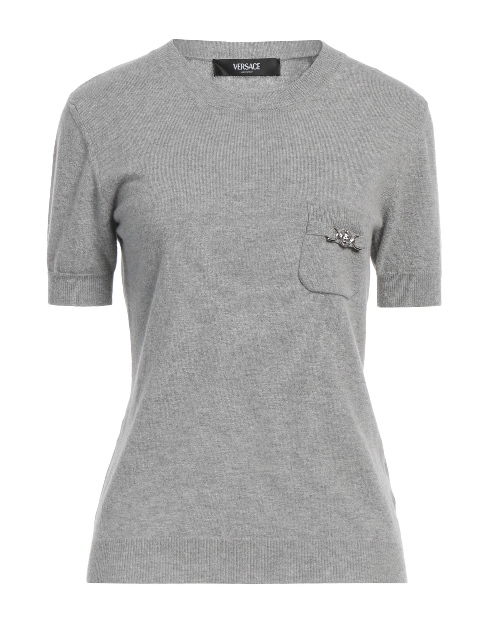 니트 소재, 라이트웨이트 니트, 멜란지, 브랜드 로고, 크루넥, 쇼트 슬리브, 포켓 1개, 손세탁 또는 드라이클리닝, 표백 금지, 건조기 사용불가. 이미지