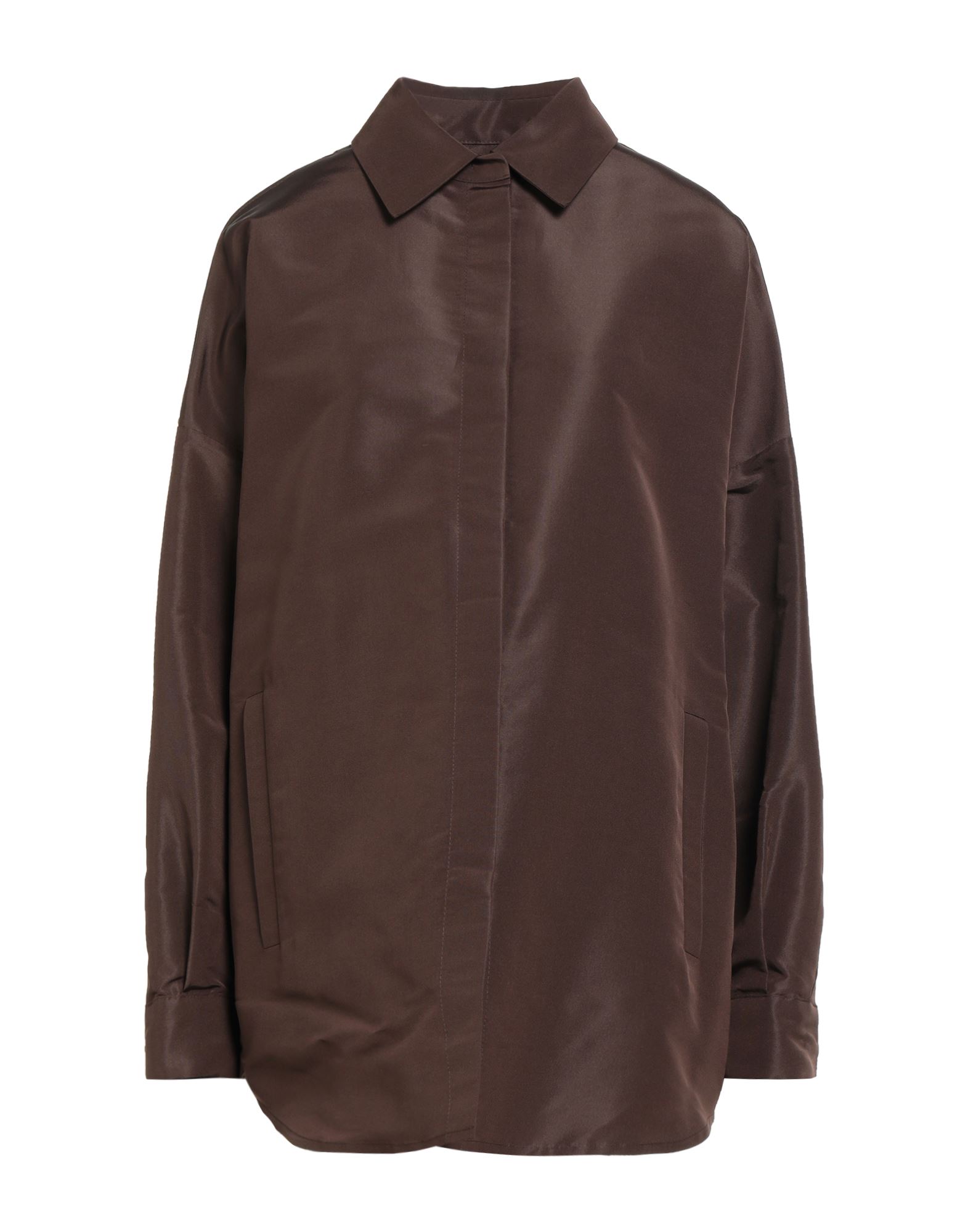 셔츠 자켓, 테크니컬 패브릭, 솔리드 컬러, 장식 부착 없음, 클래식 칼라, 롱 슬리브, 스냅버튼 커프스, 스냅버튼 여밈, 슬릿 포켓, 드라이클리닝, 표백 금지, 건조기 사용불가. 이미지