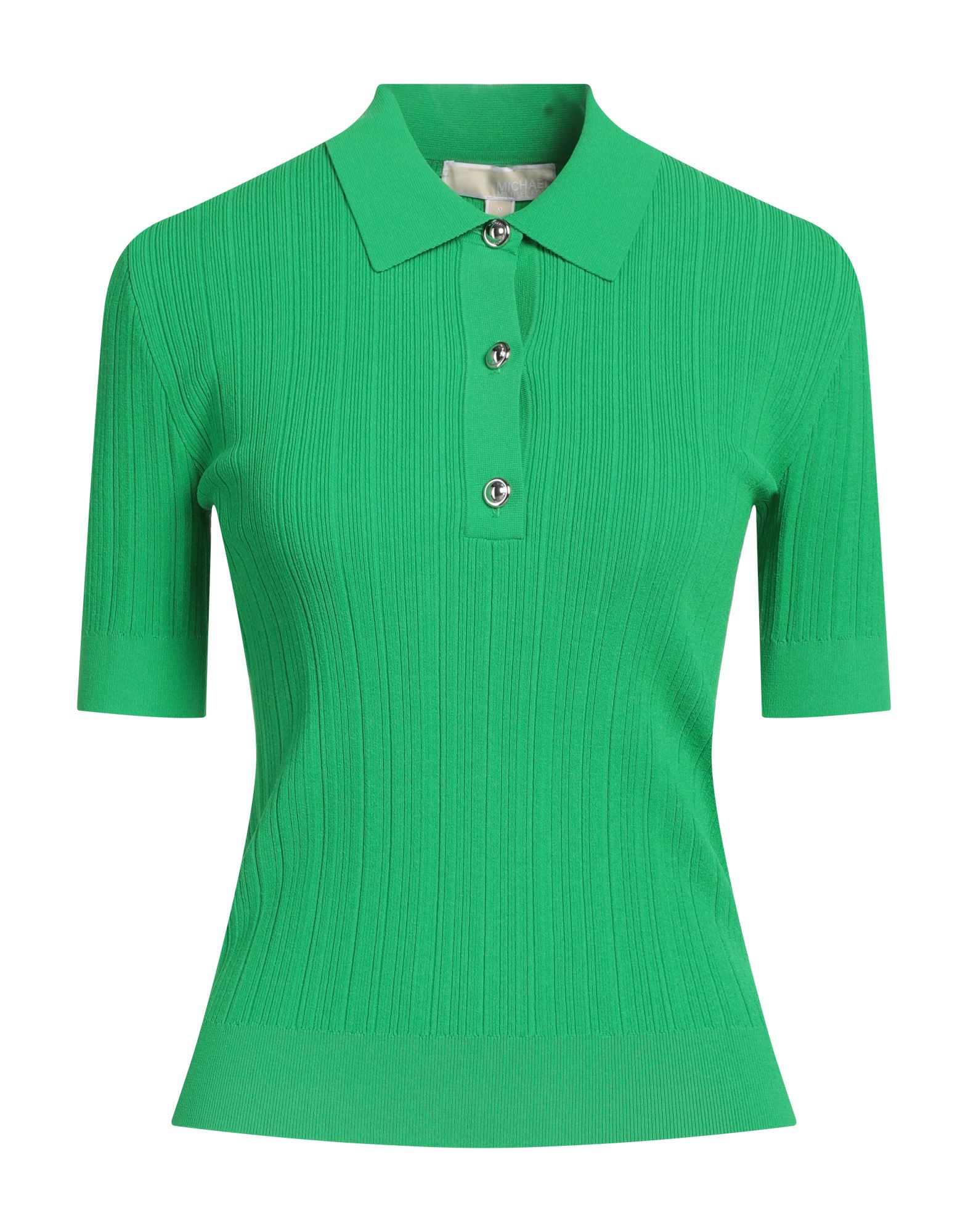 니트 소재, 라이트웨이트 니트, 브랜드 로고, 솔리드 컬러, 폴로 칼라, 쇼트 슬리브, 버튼 여밈. 이미지