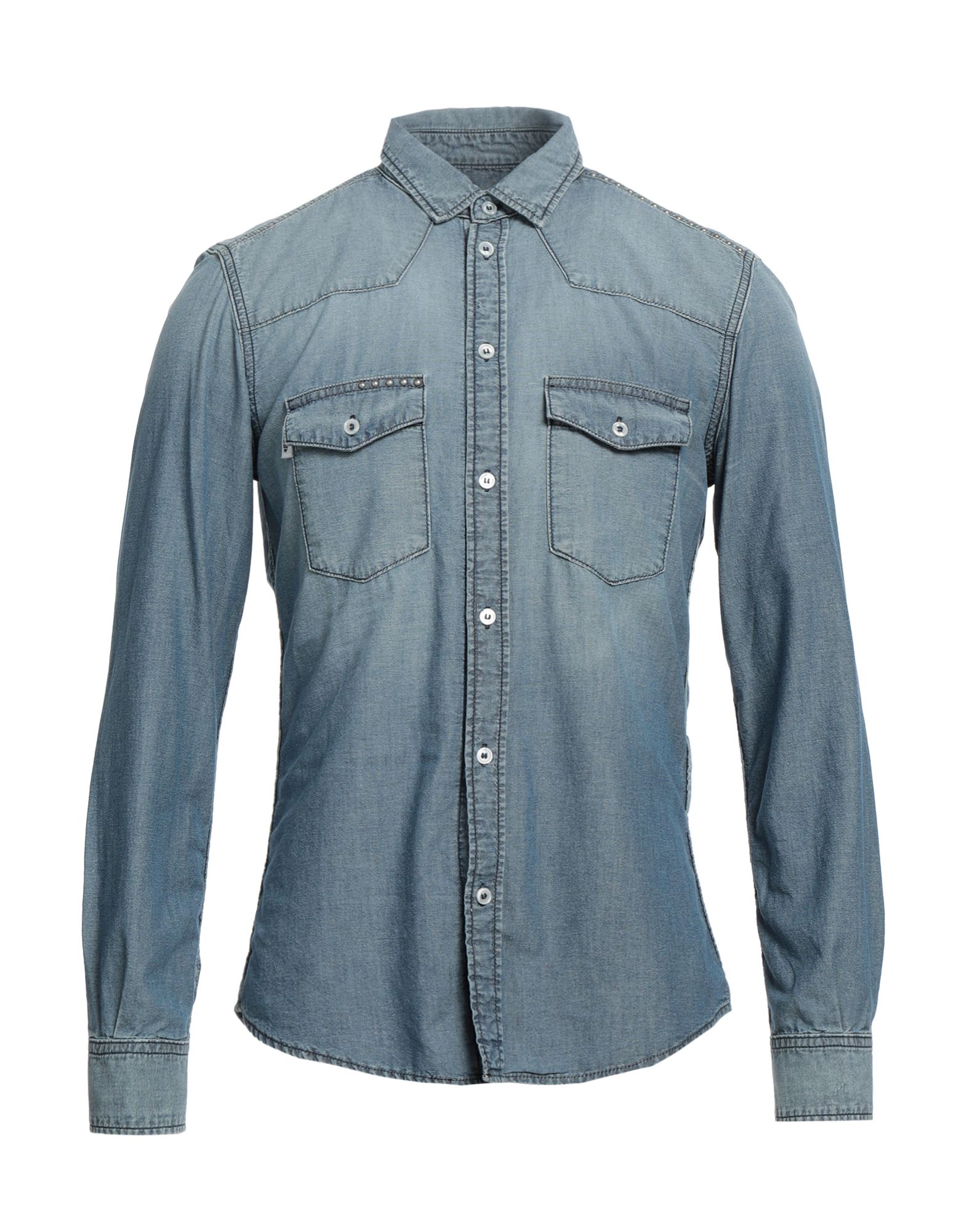 우븐, 메탈 디테일, 솔리드 컬러, 클래식 칼라, 롱 슬리브, 버튼 커프스, 버튼 여밈, 멀티 포켓, 레귤러 셔츠, 라지 핏. 이미지