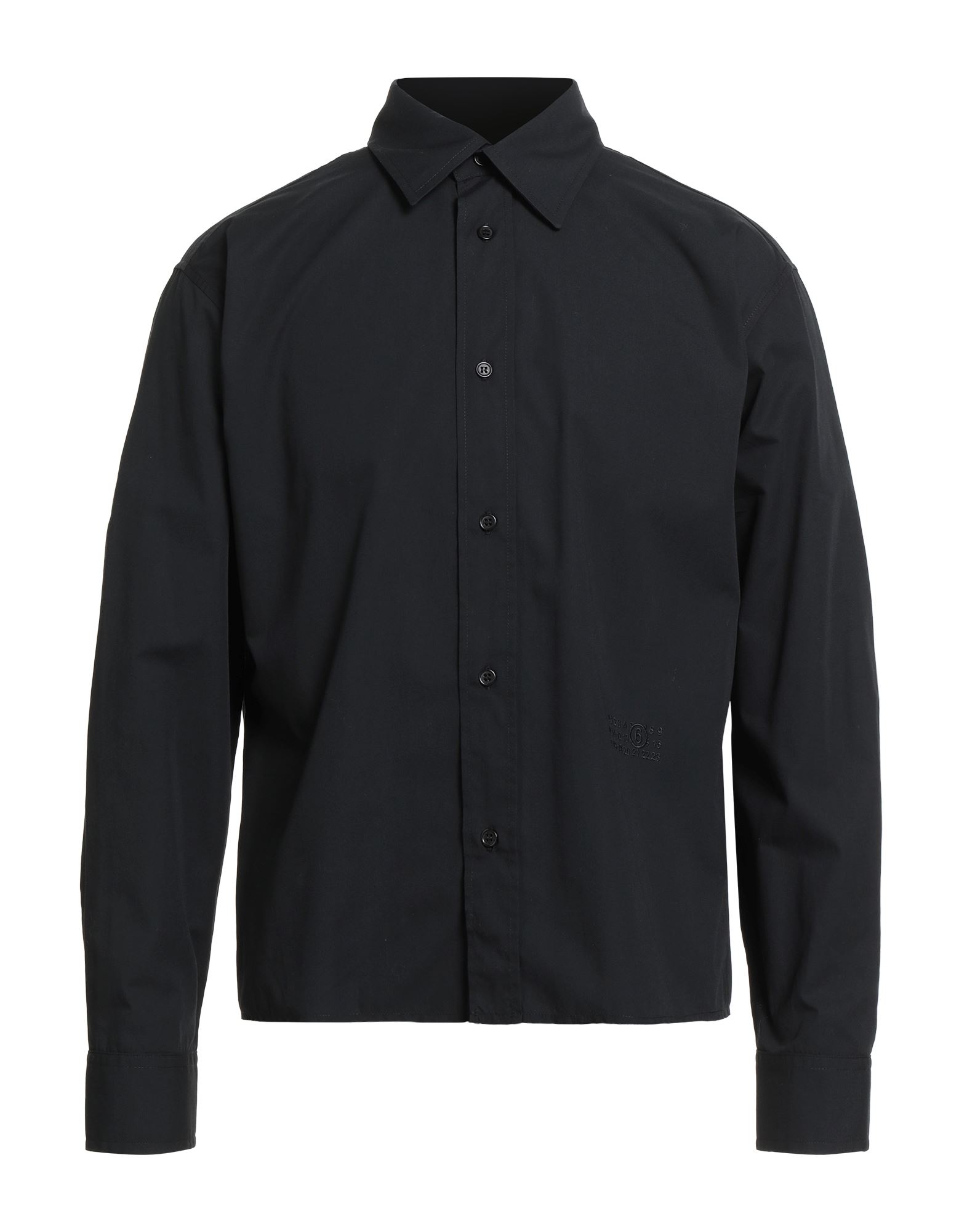 슬림 셔츠, 포플린, 장식 디테일 솔리드 컬러, 자수 로고 장식, 클래식 칼라, 롱 슬리브, 버튼 여밈, 세탁기 세탁 또는 드라이클리닝, 표백 금지, 건조기 사용불가. 이미지