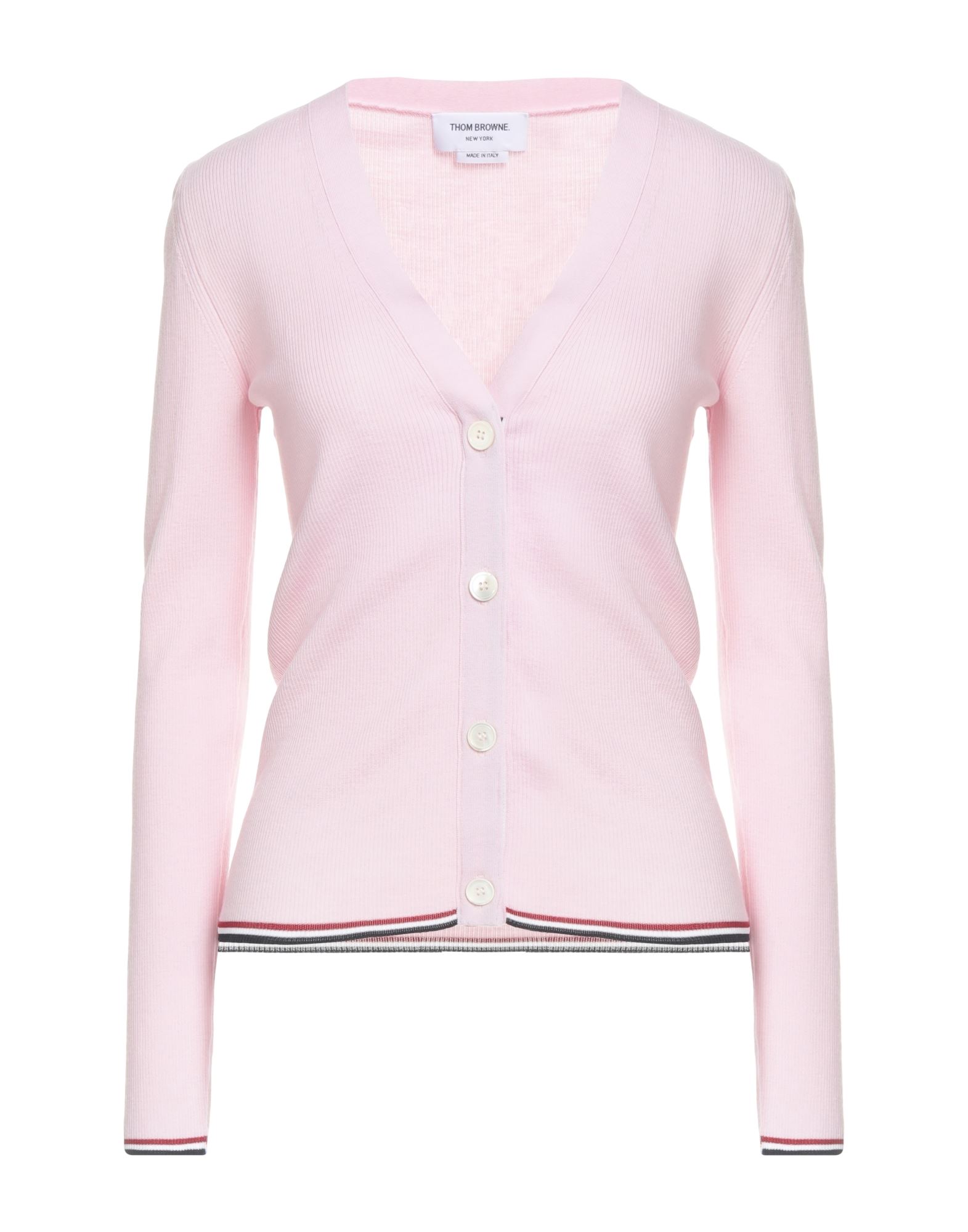 니트 소재, 로고, 솔리드 컬러, v 네크라인, 라이트웨이트 니트, 롱 슬리브, 프론트 클로져, 버튼 여밈, 포켓 없음. 이미지