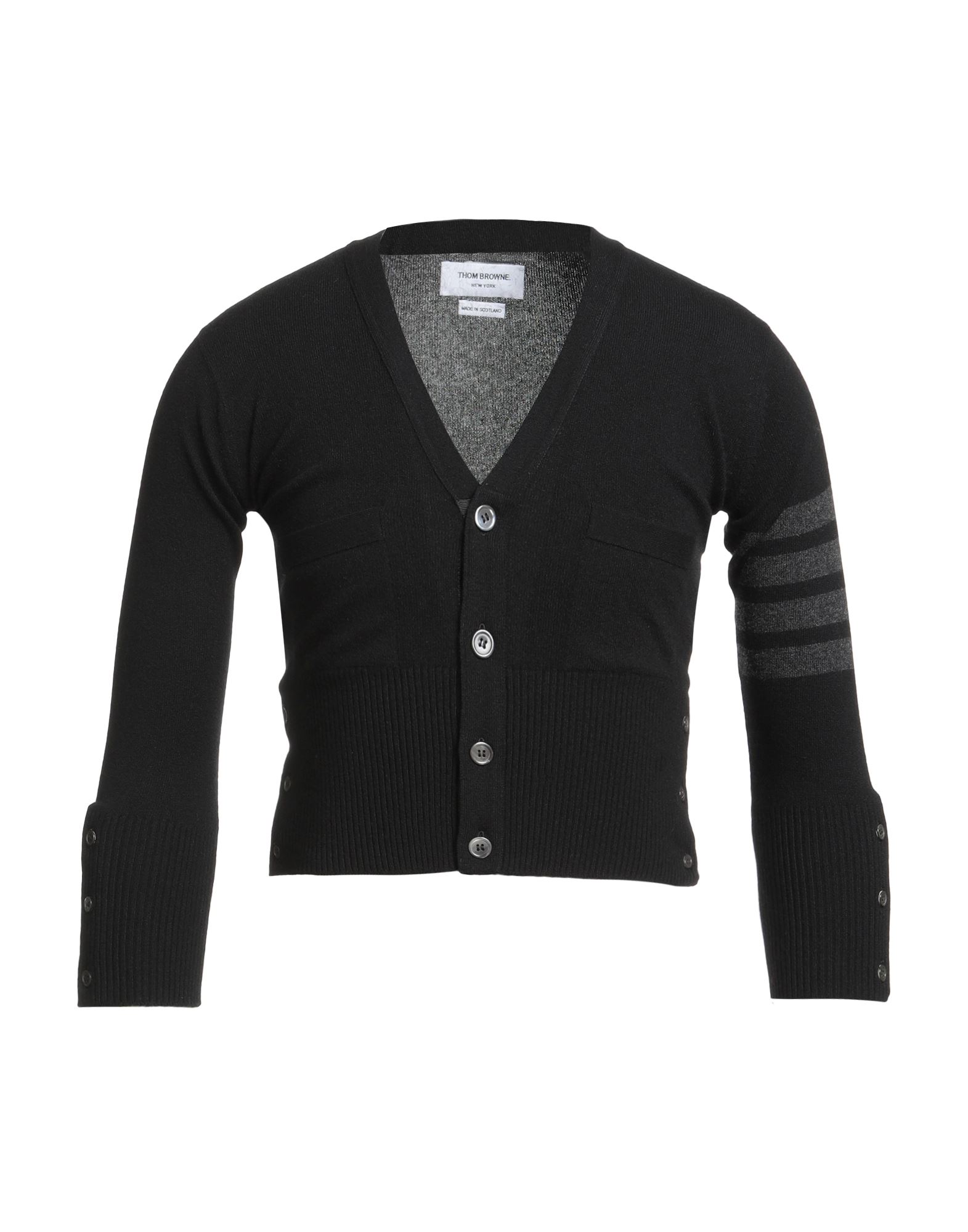 캐시미어, 미디엄웨이트 니트, 브랜드 로고, 투톤 패턴, 롱 슬리브, 버튼 커프스, 포켓 2개, 전문 세탁 또는 드라이클리닝, 건조기 사용불가. 이미지