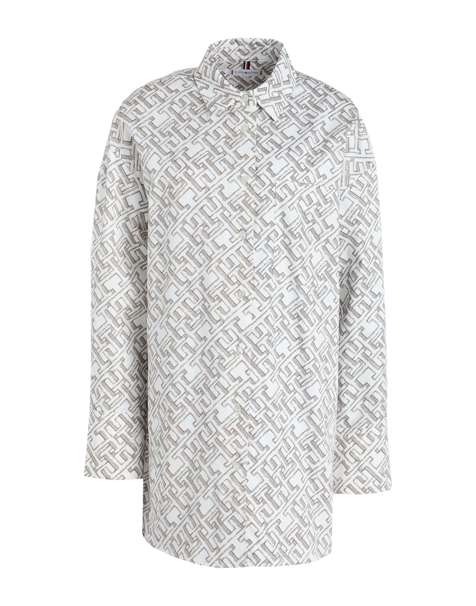 셔츠, 포플린, 로고 디자인, 주름 가공, 클래식 칼라, 롱 슬리브, 버튼 커프스, 버튼 여밈, 포켓 1개. 이미지