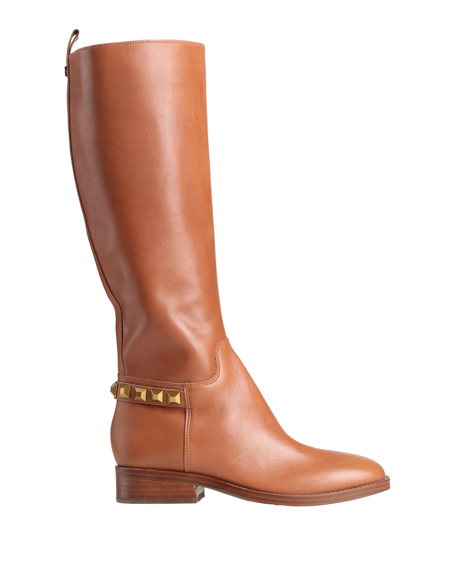 가죽, 브랜드 로고, 스터드, 장식 디테일 솔리드 컬러, 내부 패브릭, 지퍼 여밈, 라운드 토, 스퀘어 힐, 고무 힐, 고무 밑창, 동물성 비섬유 자재 함유, model 승마 부츠. 이미지