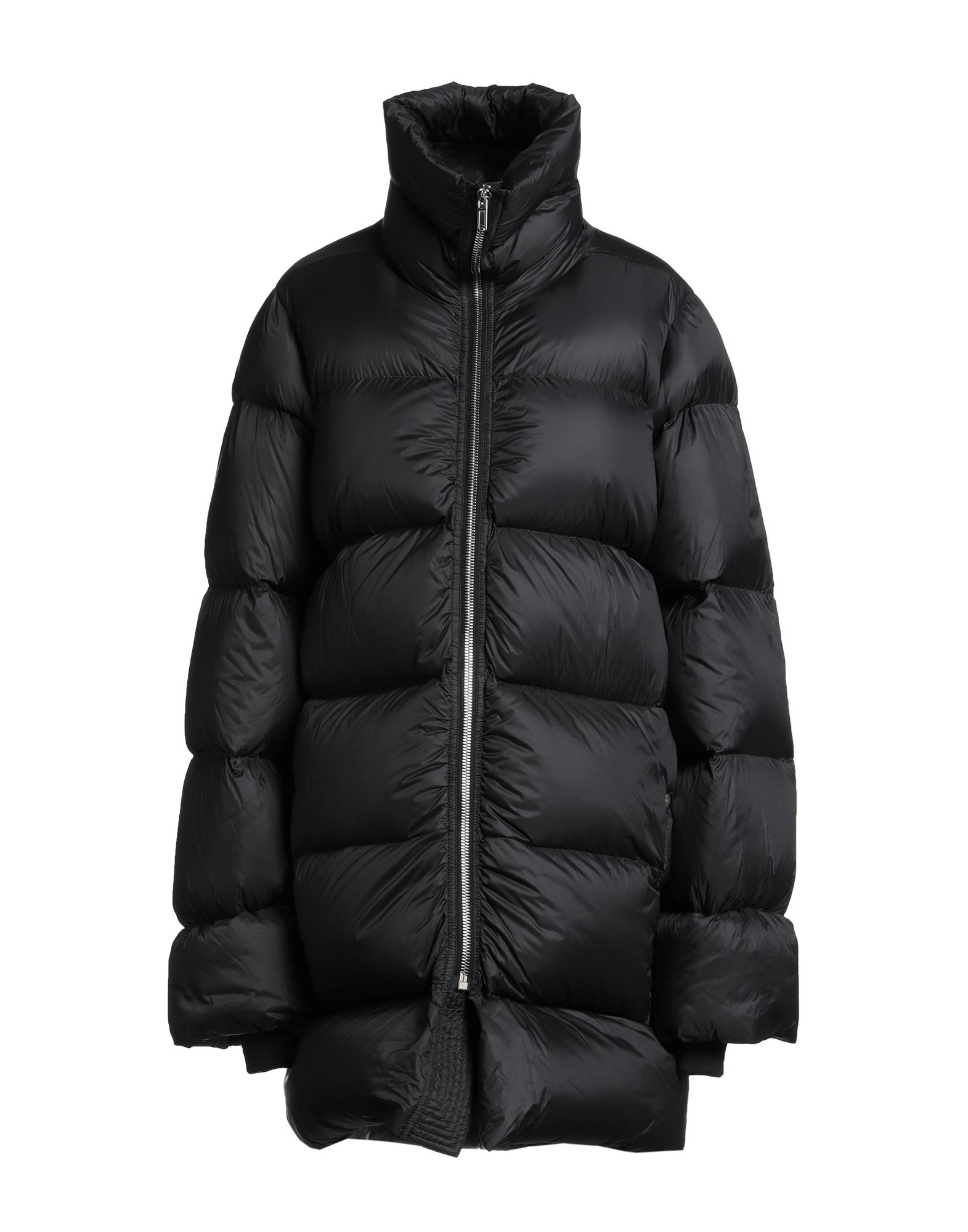 롱 다운 자켓, 테크니컬 패브릭, 퀼팅, 솔리드 컬러, 장식 부착 없음, 터틀넥, 롱 슬리브, 구스 다운 내장, 지퍼 여밈, 스냅버튼 여밈, 슬릿 포켓, 동물성 비섬유 자재 함유, 드라이클리닝, 표백 금지, 건조기 사용불가. 이미지