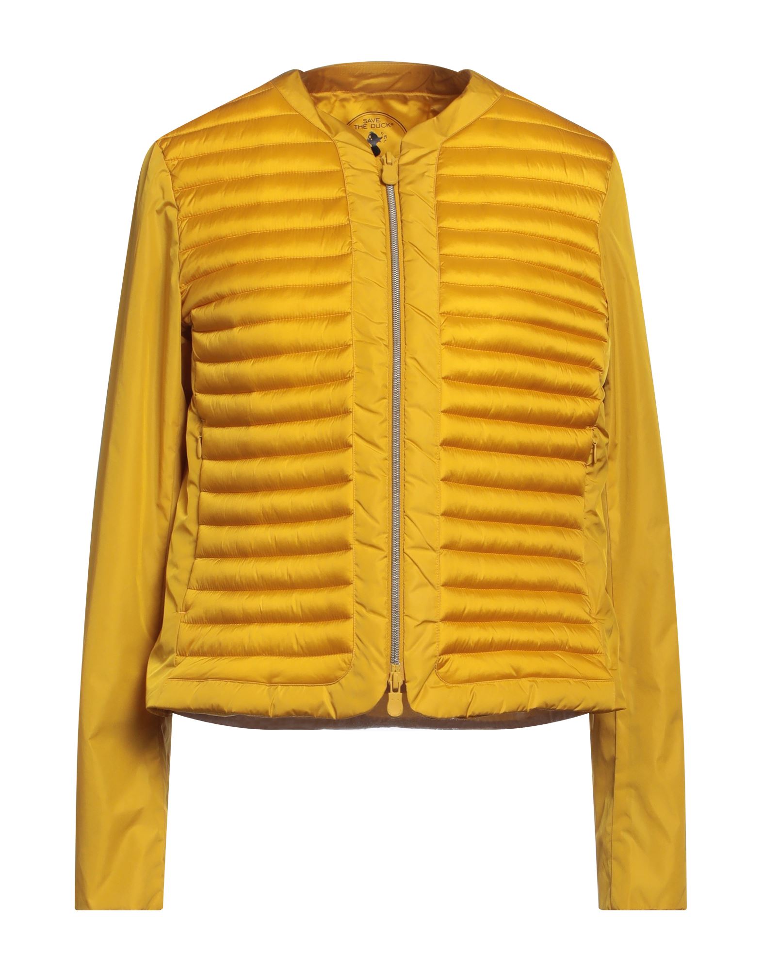 테크니컬 패브릭, 브랜드 로고, 솔리드 컬러, 크루넥, 싱글브레스티드, 롱 슬리브, 부분적으로 패딩 처리한 내부, 지퍼 클로저, 멀티 포켓, 싱글브레스티드 자켓. 이미지