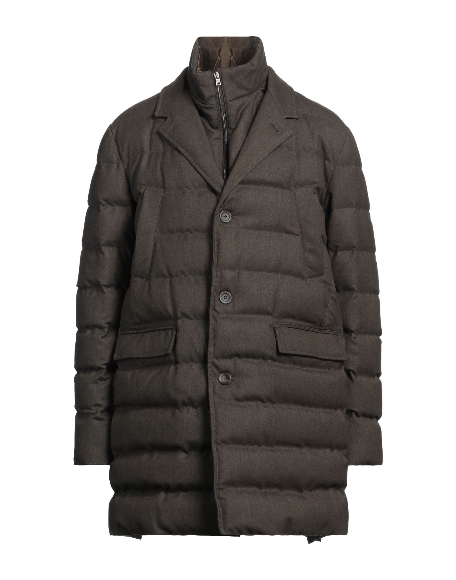 쇼트 다운 자켓, 플란넬, 솔리드 컬러, 장식 부착 없음, 터틀넥, 싱글브레스티드, 롱 슬리브, 구스 다운 내장, 지퍼 여밈, 멀티 포켓, 동물성 비섬유 자재 함유, 드라이클리닝, 표백 금지, 건조기 사용불가. 이미지