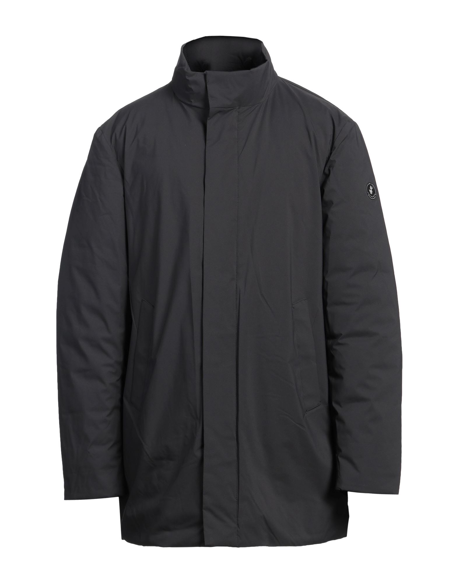 파카, 테크니컬 패브릭, 솔리드 컬러, 브랜드 로고, 터틀넥, 싱글브레스티드, 롱 슬리브, 합성 충전재, 지퍼 여밈, 스냅버튼 여밈, 멀티 포켓, 세탁기로 세탁, 표백 금지, 건조기 사용불가, 다림질 금지. 이미지