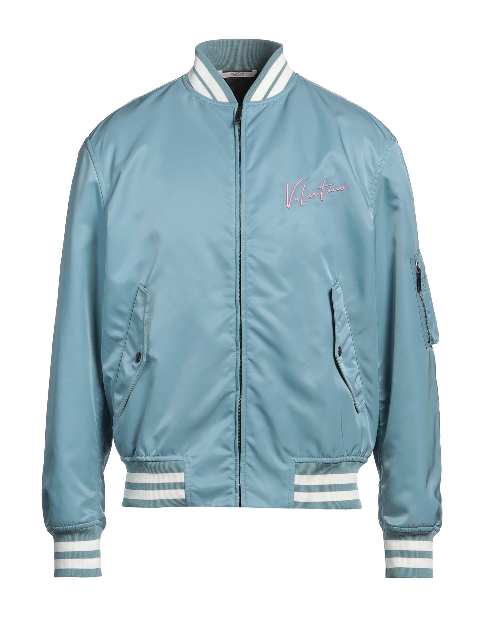 보머 자켓, 테크니컬 패브릭, 자수 로고 장식, 프린트 디테일 솔리드 컬러, 크루넥, 롱 슬리브, 안감있음, 지퍼 여밈, 멀티 포켓, 드라이클리닝, 표백 금지, 건조기 사용불가. 이미지