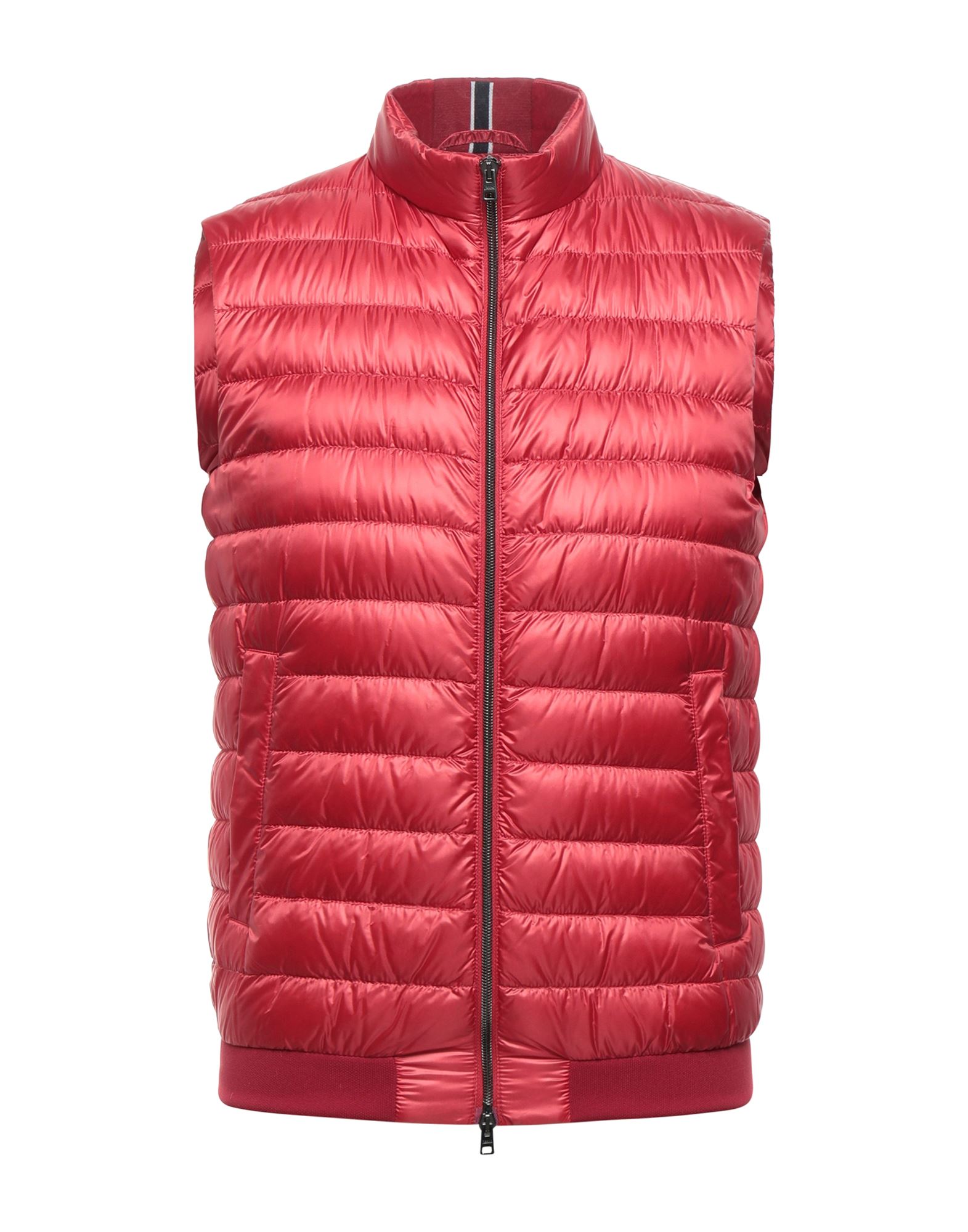 쇼트 다운 자켓, 테크니컬 패브릭, 브랜드 로고, 니트 트리밍, 솔리드 컬러, 터틀넥, 슬리브리스, 구스 다운 내장, 라이트 패딩, 지퍼 여밈, 멀티 포켓, 동물성 비섬유 자재 함유, 손세탁, 표백 금지, 건조기 사용불가. 이미지