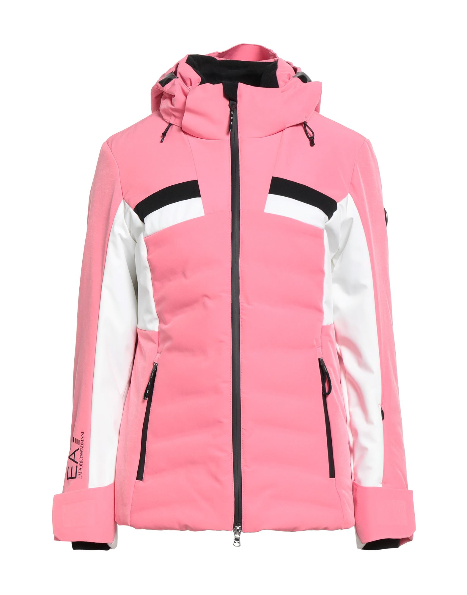 스키 재킷, 테크니컬 패브릭, 스트레치 패브릭, 브랜드 로고, 멀티컬러 패턴, 목 부분의 분리 가능한 후드, 롱 슬리브, 합성 충전재, 라이트 패딩, 지퍼 여밈, 히든 버튼 여밈, 지퍼 포켓, 세탁기로 세탁, 표백 금지, 건조기 사용불가, 다림질 금지. 이미지