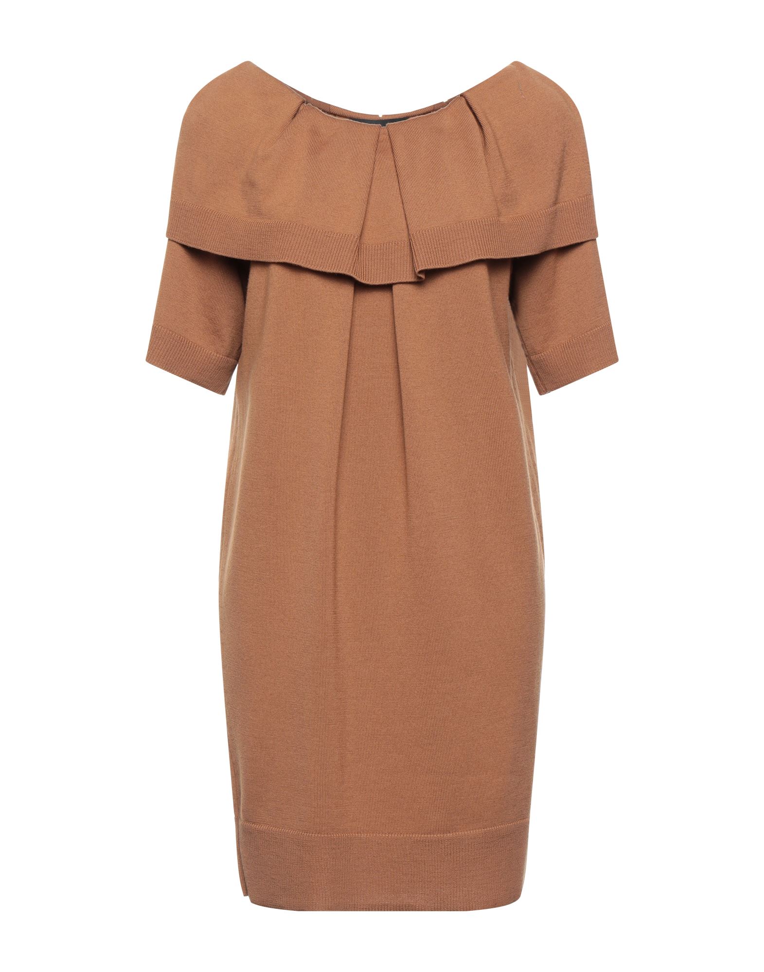 니트 소재, 라이트웨이트 니트, 러플, 솔리드 컬러, 라운드 네크라인, 쇼트 슬리브, 안감없음, 포켓 없음, 펜슬 스커트. 이미지