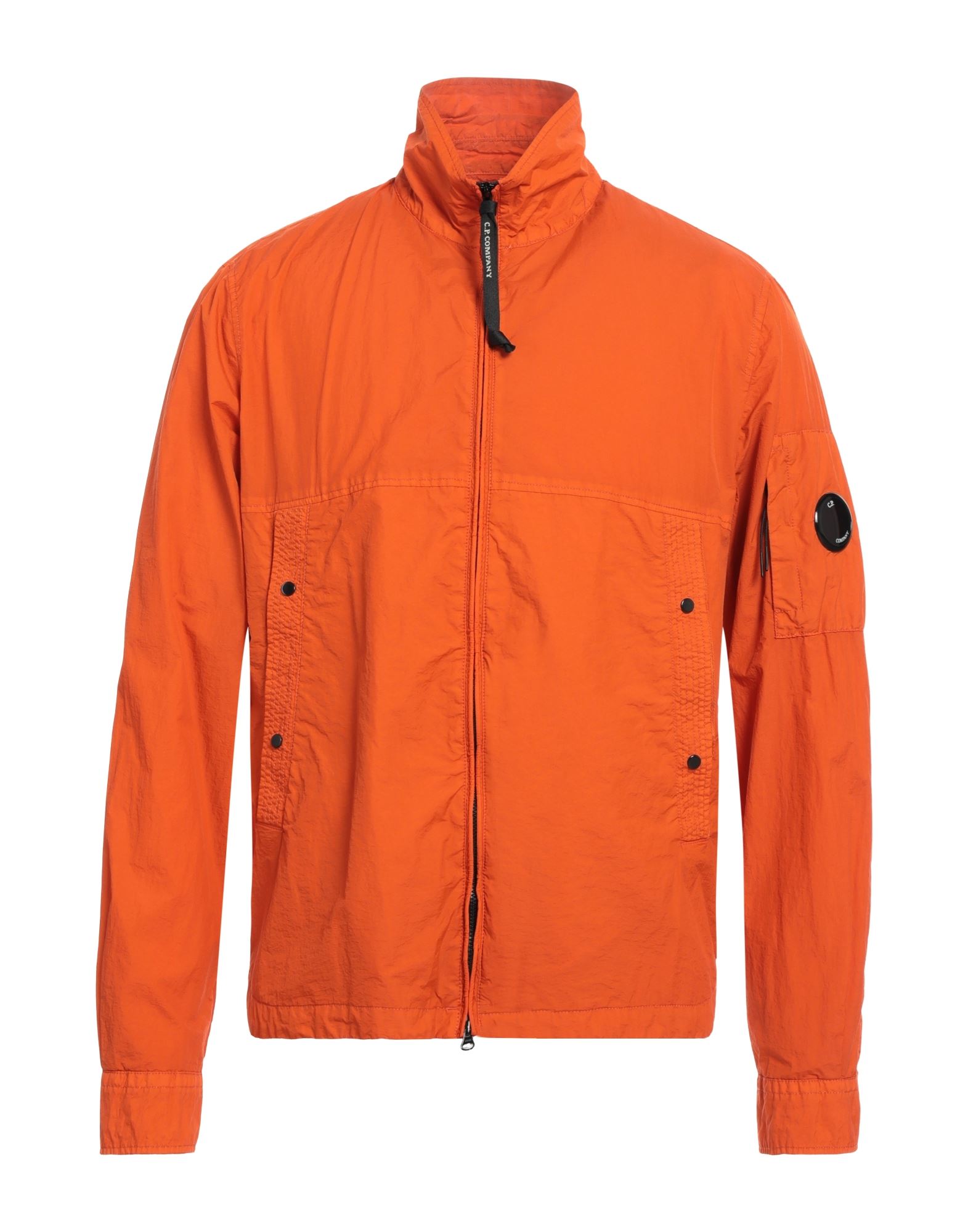 윈드브레이커, 테크니컬 패브릭, 브랜드 로고, 솔리드 컬러, 터틀넥, 롱 슬리브, 안감있음, 지퍼 여밈, 슬릿 포켓, 세탁기로 세탁, 표백 금지, 건조기 사용불가. 이미지