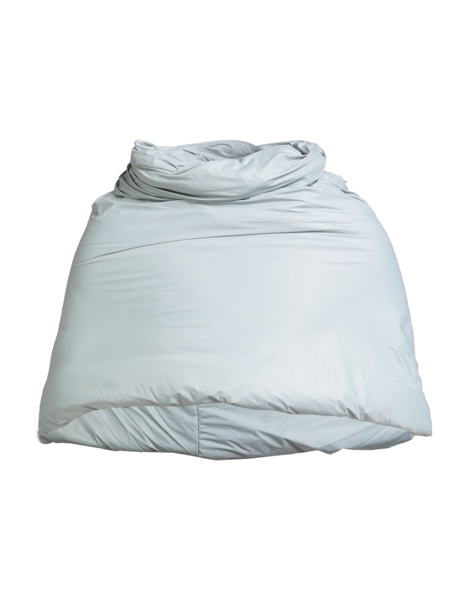 폰초, 테크니컬 패브릭, 솔리드 컬러, 장식 부착 없음, 터틀넥, 합성 충전재, 드라이클리닝, 표백 금지, 건조기 사용불가. 이미지