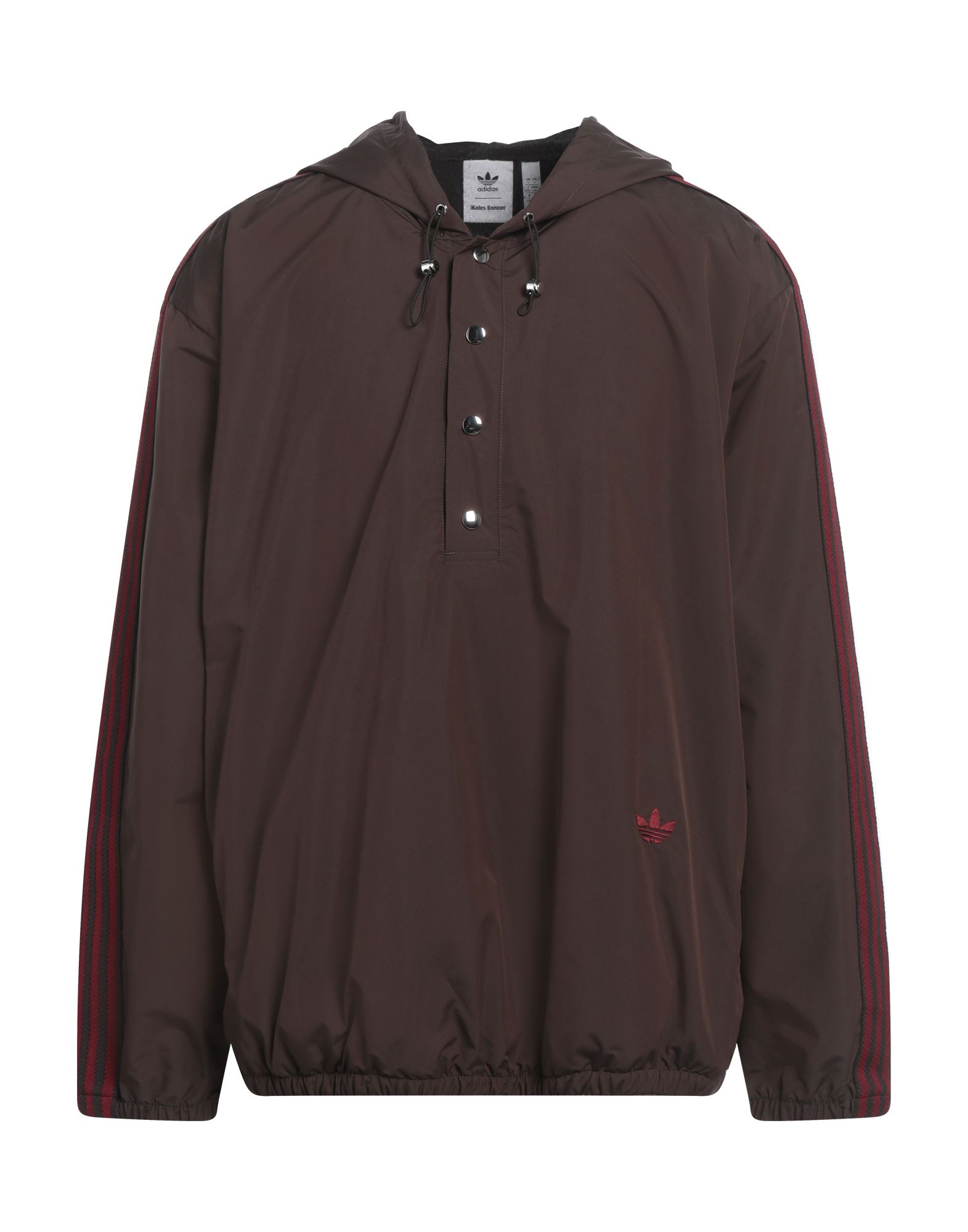 윈드브레이커, 테크니컬 패브릭, 투톤 패턴, 사이드 스트라이프, 자수 로고 장식, 후드, 롱 슬리브, 안감있음, 스냅버튼 여밈, 멀티 포켓, 지퍼 포켓, 세탁기로 세탁, 표백 금지, 건조기 사용불가. 이미지