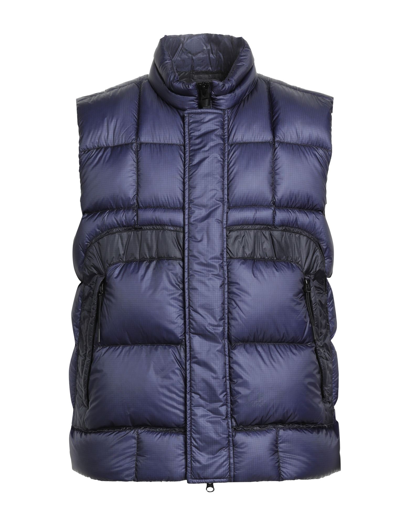 테크니컬 패브릭, 브랜드 로고, 체크, 터틀넥, 슬리브리스, 덕 다운 내장, 헤비 패딩, 지퍼 여밈, 지퍼 포켓, 동물성 비섬유 자재 함유, 세탁기로 세탁, 표백 금지, 건조기 사용불가. 이미지