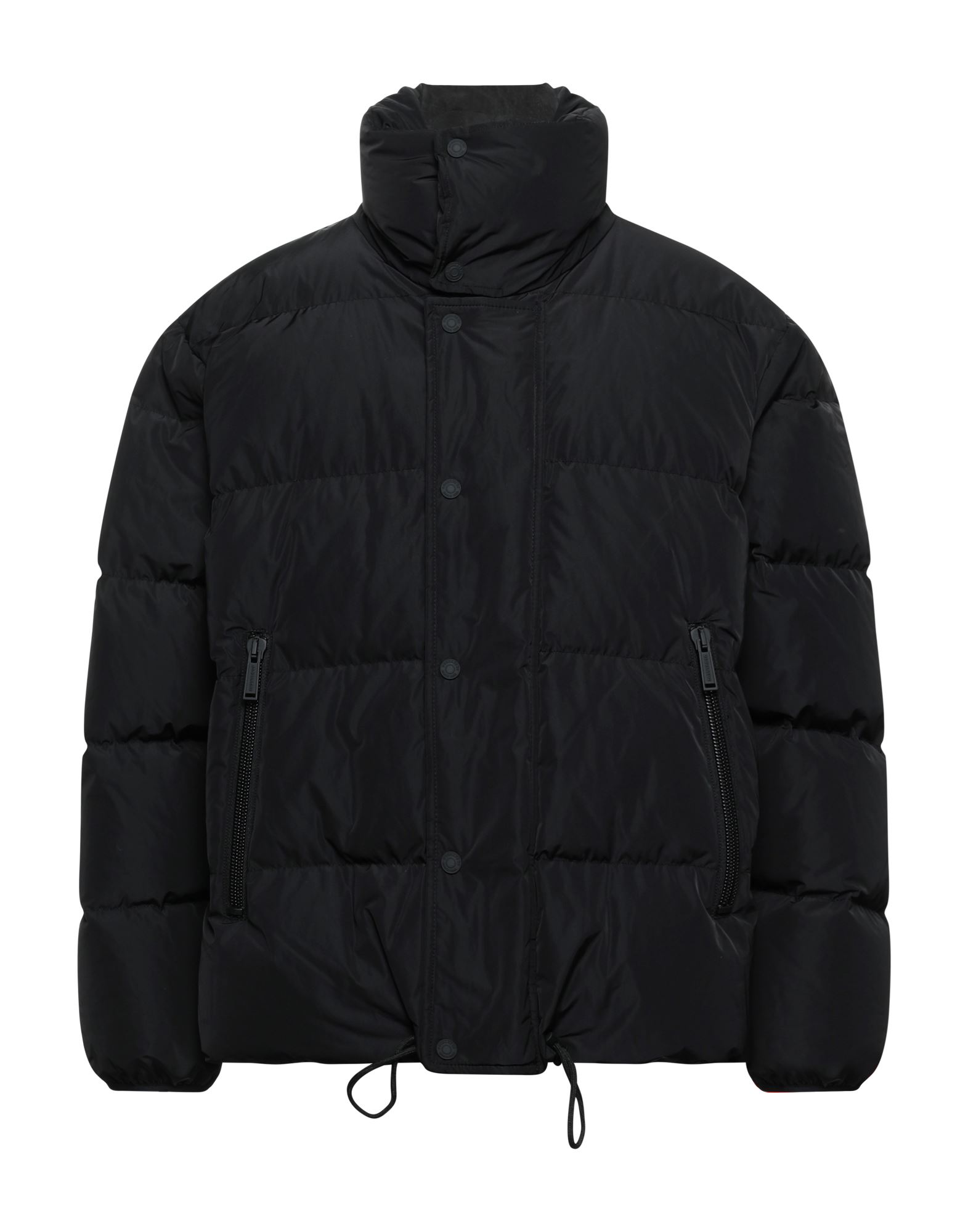 테크니컬 패브릭, 퀼팅, 브랜드 로고, 프린트 디테일 솔리드 컬러, 솔리드 컬러, 터틀넥, 싱글브레스티드, 롱 슬리브, 덕 다운 내장, κλείσιμο με φερμουάρ, 스냅버튼, 멀티 포켓, 지퍼 포켓, 동물성 비섬유 자재 함유. 이미지