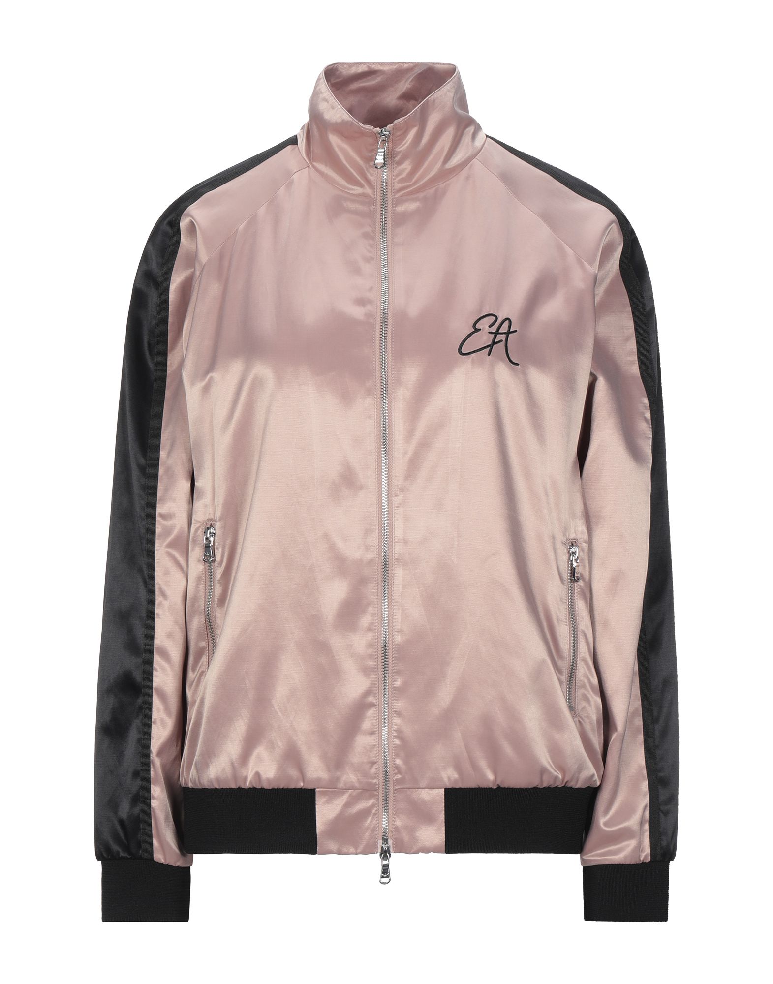 캐주얼 자켓, 새틴, 투톤 패턴, 자수 장식, 브랜드 로고, 터틀넥, 싱글브레스티드, 롱 슬리브, 안감있음, 지퍼 여밈, 멀티 포켓, 세탁기로 세탁, 건조기 사용불가. 이미지