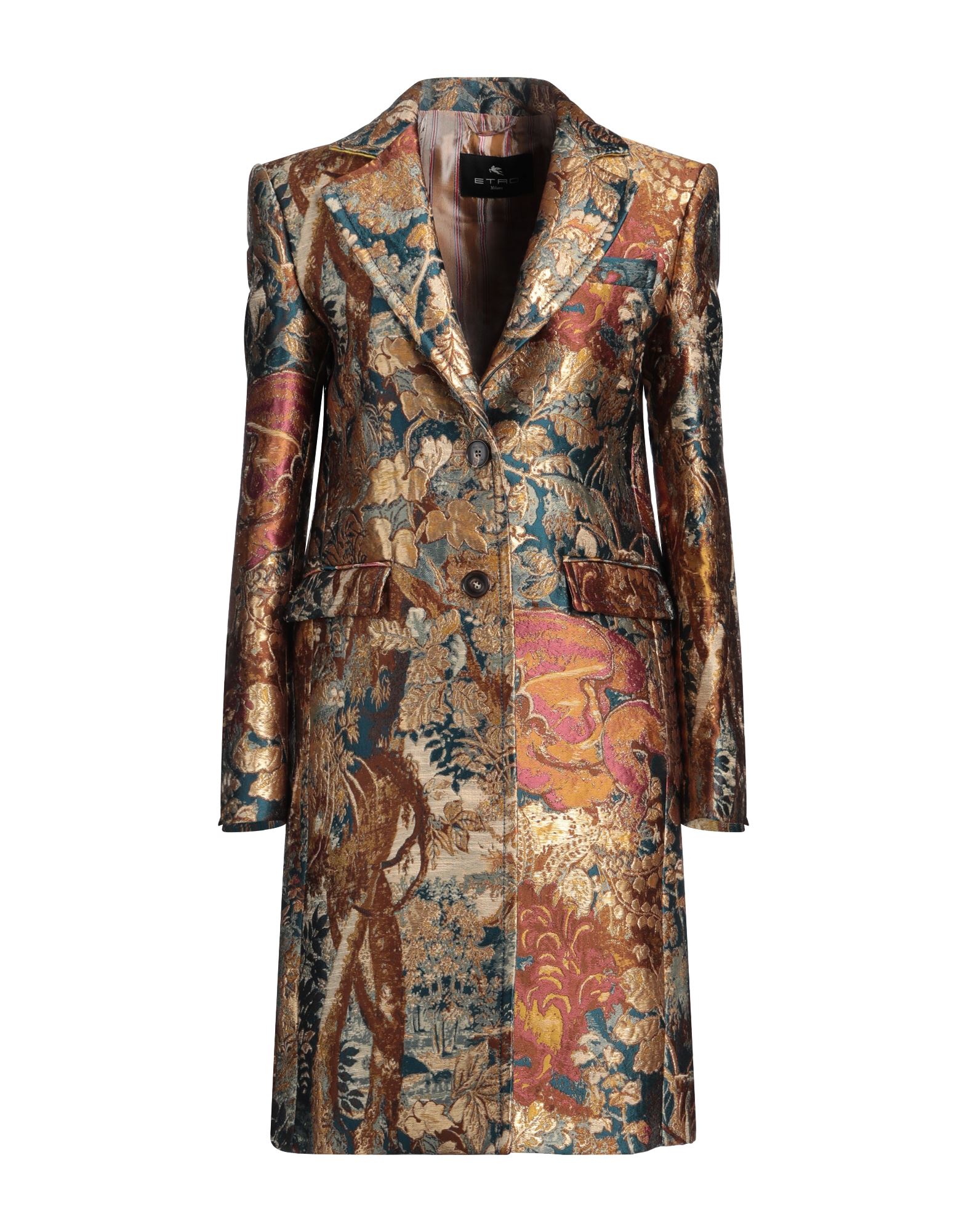 싱글 브레스티드 코트, 브로케이드, 메탈릭 효과, 플로럴 모티브, 장식 부착 없음, 라펠, 롱 슬리브, 안감있음, 버튼 여밈, 플랩 포켓, 드라이클리닝, 표백 금지, 건조기 사용불가, 다림질 금지. 이미지