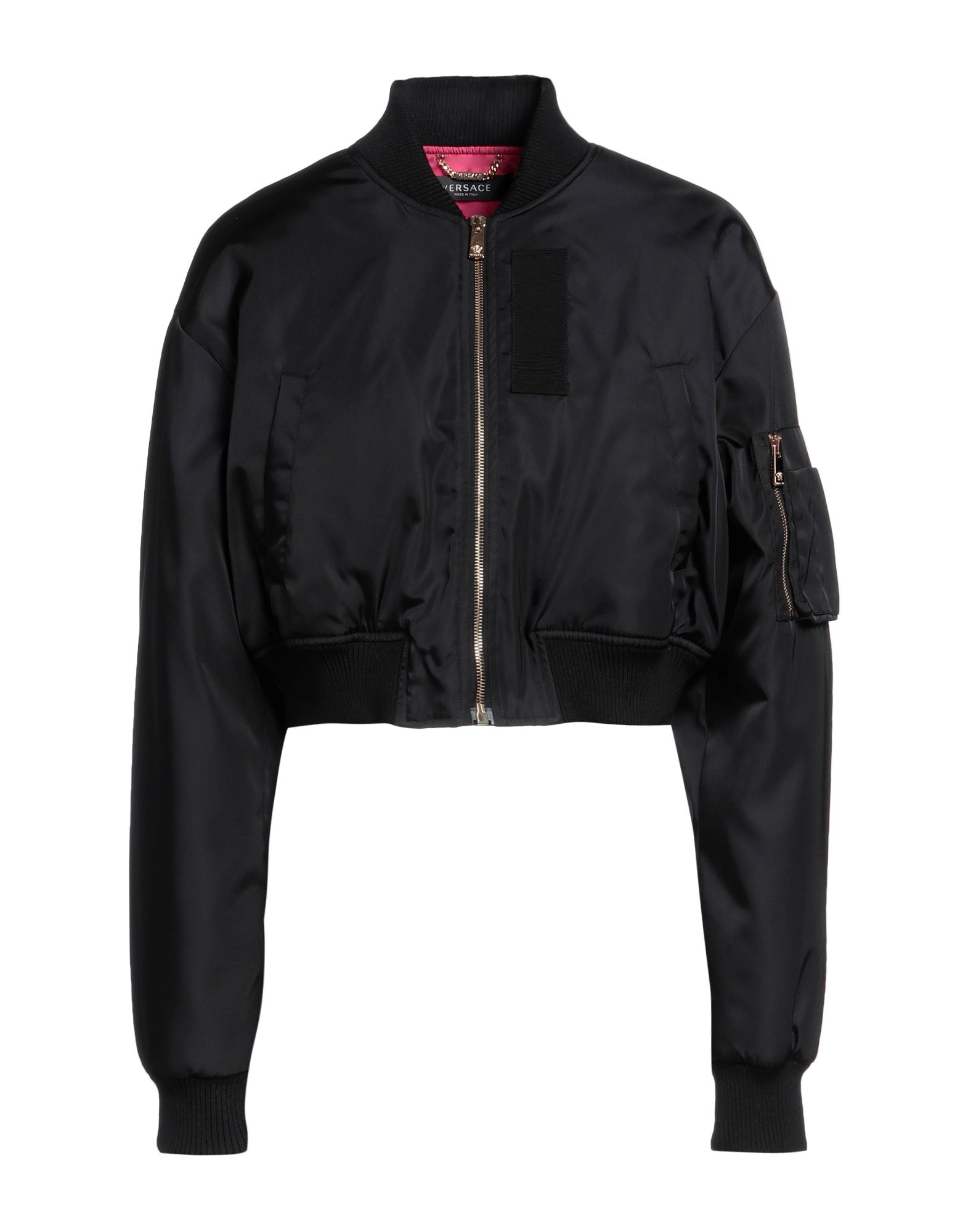 테크니컬 패브릭, 브랜드 로고, 솔리드 컬러, 크루넥, 싱글브레스티드, 롱 슬리브, 안감있음, 지퍼 클로저, 멀티 포켓, 스냅버튼 포켓, 보머. 이미지