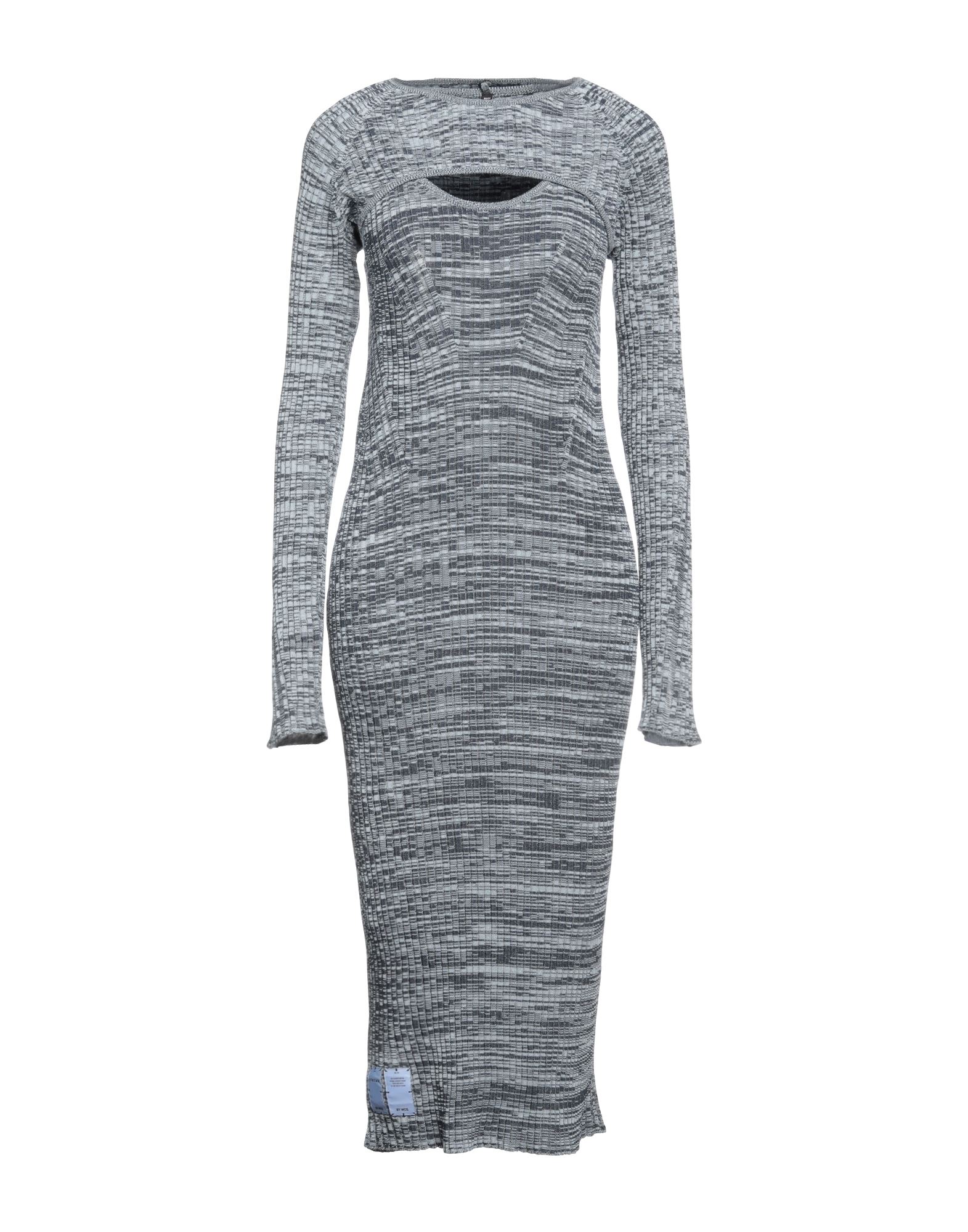 2피스 세트, 니트 소재, 브랜드 로고, 투톤 패턴, 슬리브리스, 라운드 네크라인, 포켓 없음, 안감없음, 라이트웨이트 니트, 펜슬 스커트. 이미지