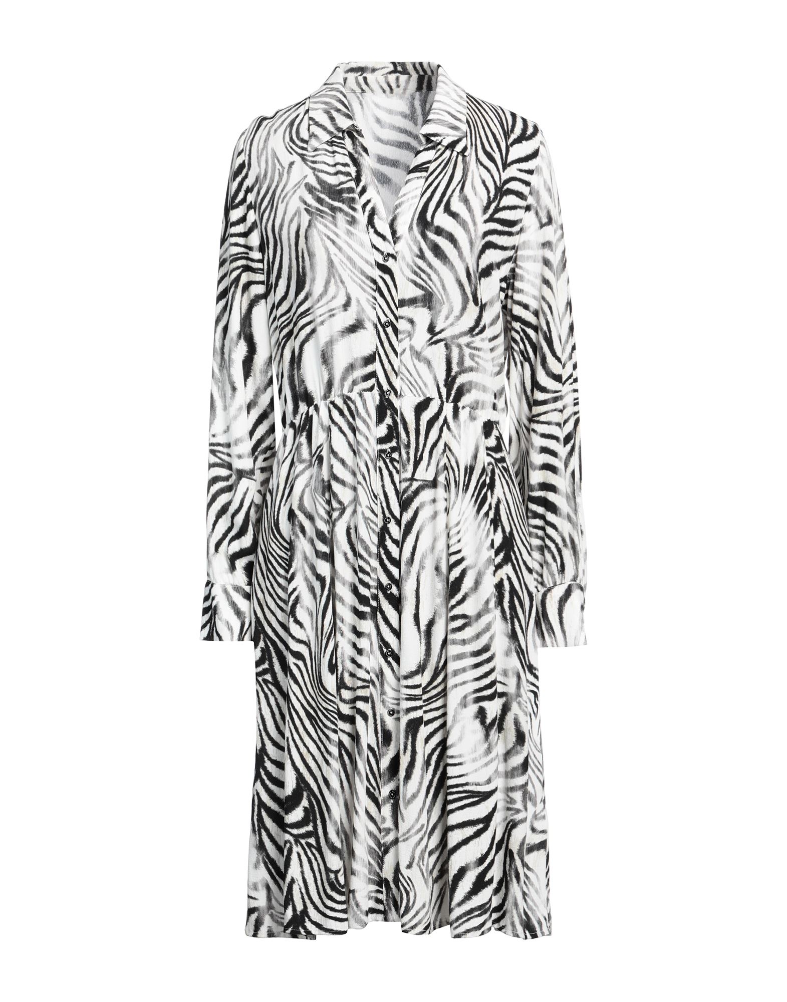 크레이프, 장식 부착 없음, 지브라 패턴, 클래식 칼라, 롱 슬리브, 안감없음, 버튼 여밈, 포켓 없음, 세탁기로 세탁, 표백 금지, 건조기 사용가능, 셔츠 드레스. 이미지