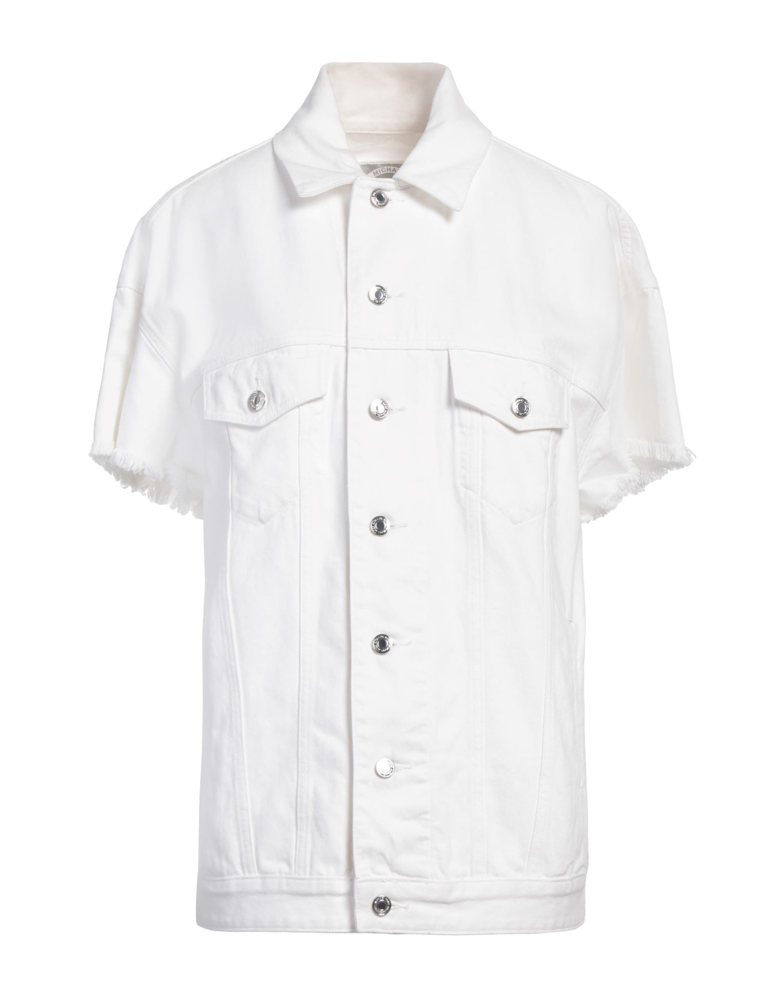 데님 트러커 자켓, 데님, 솔리드 컬러, 장식 부착 없음, 컬러 워싱, 클래식 칼라, 싱글브레스티드, 쇼트 슬리브, 안감없음, 버튼 여밈, 포켓 2개, 세탁기로 세탁, 표백 금지, 건조기 사용가능. 이미지