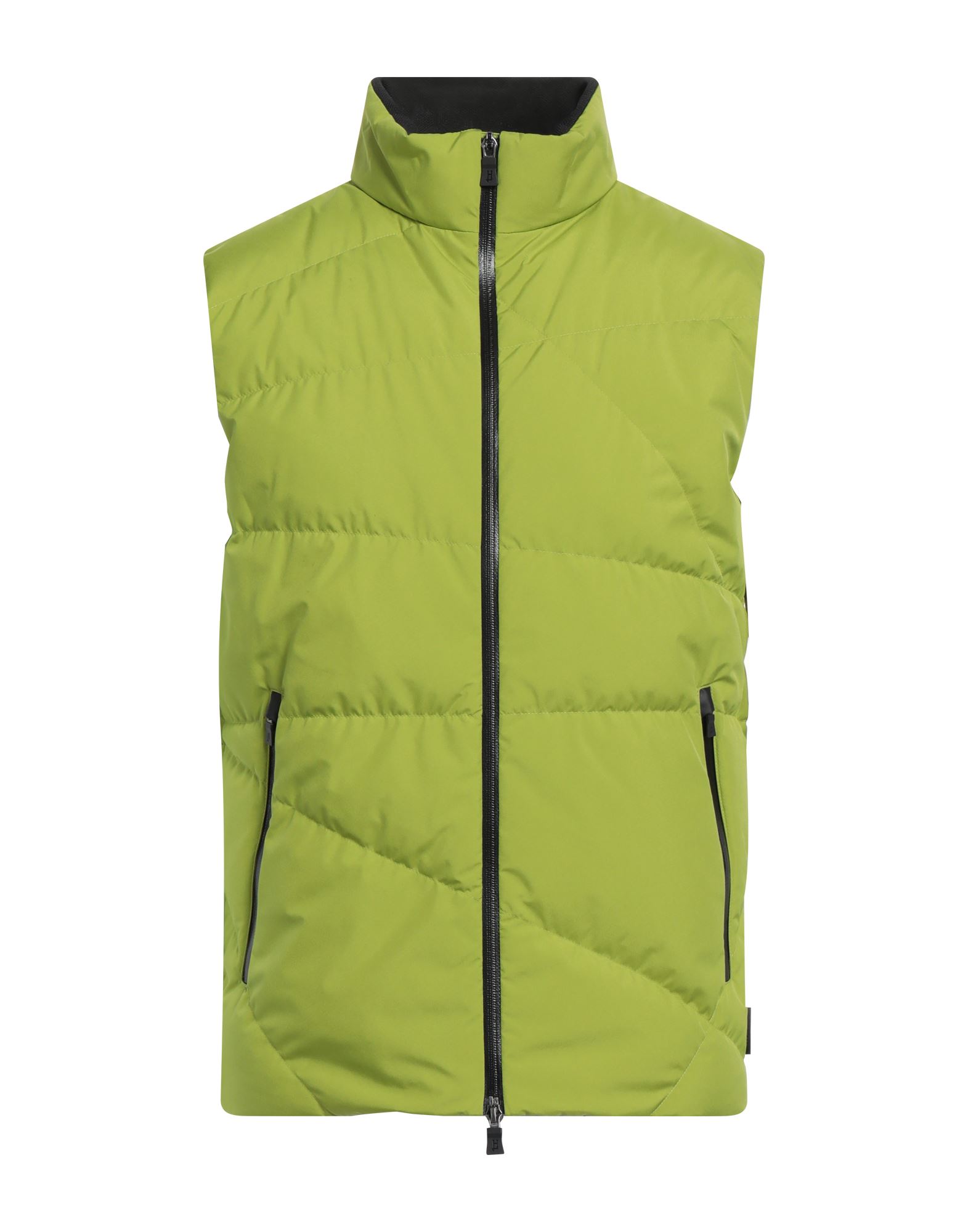 테크니컬 패브릭, 브랜드 로고, 솔리드 컬러, 터틀넥, 슬리브리스, 구스 다운 내장, 헤비 패딩, 지퍼 여밈, 지퍼 포켓, 동물성 비섬유 자재 함유, 손세탁, 표백 금지, 건조기 사용불가, 다림질 금지. 이미지