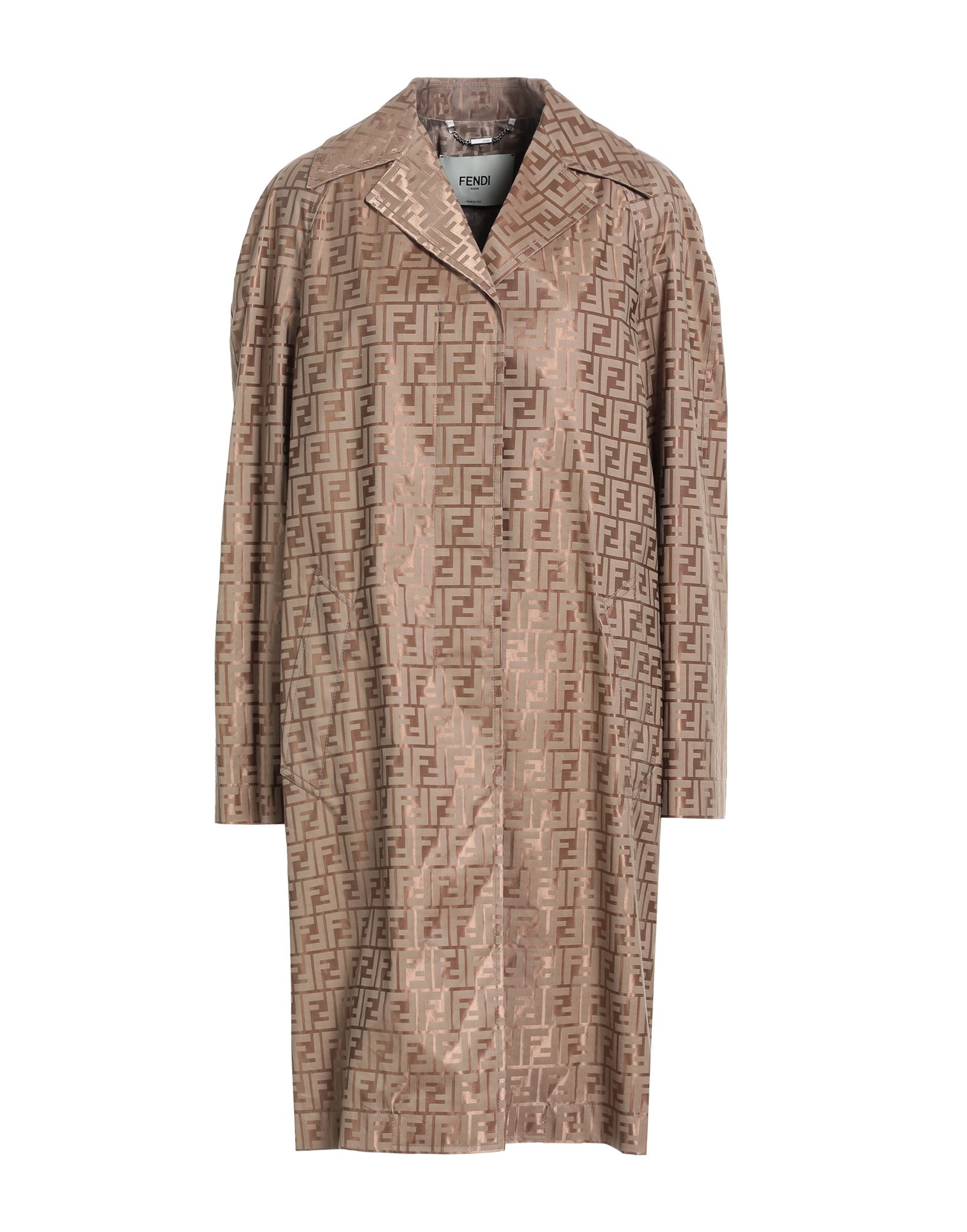 트렌치 코트, 자카드, 장식 부착 없음, 로고 디자인, 라펠, 싱글브레스티드, 롱 슬리브, 안감없음, 버튼 여밈, 슬릿 포켓, 동물성 비섬유 자재 함유, 드라이클리닝, 표백 금지, 건조기 사용불가. 이미지