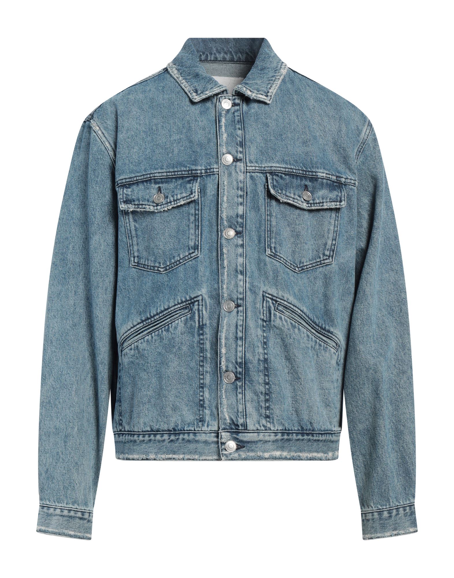 데님 트러커 자켓, 데님, 디스트레스드 효과, 바랜 효과, 장식 부착 없음, 솔리드 컬러, 미디엄 워싱, 클래식 칼라, 싱글브레스티드, 롱 슬리브, 안감없음, 버튼 여밈, 멀티 포켓, 세탁기 세탁 또는 드라이클리닝, 표백 금지, 건조기 사용불가. 이미지