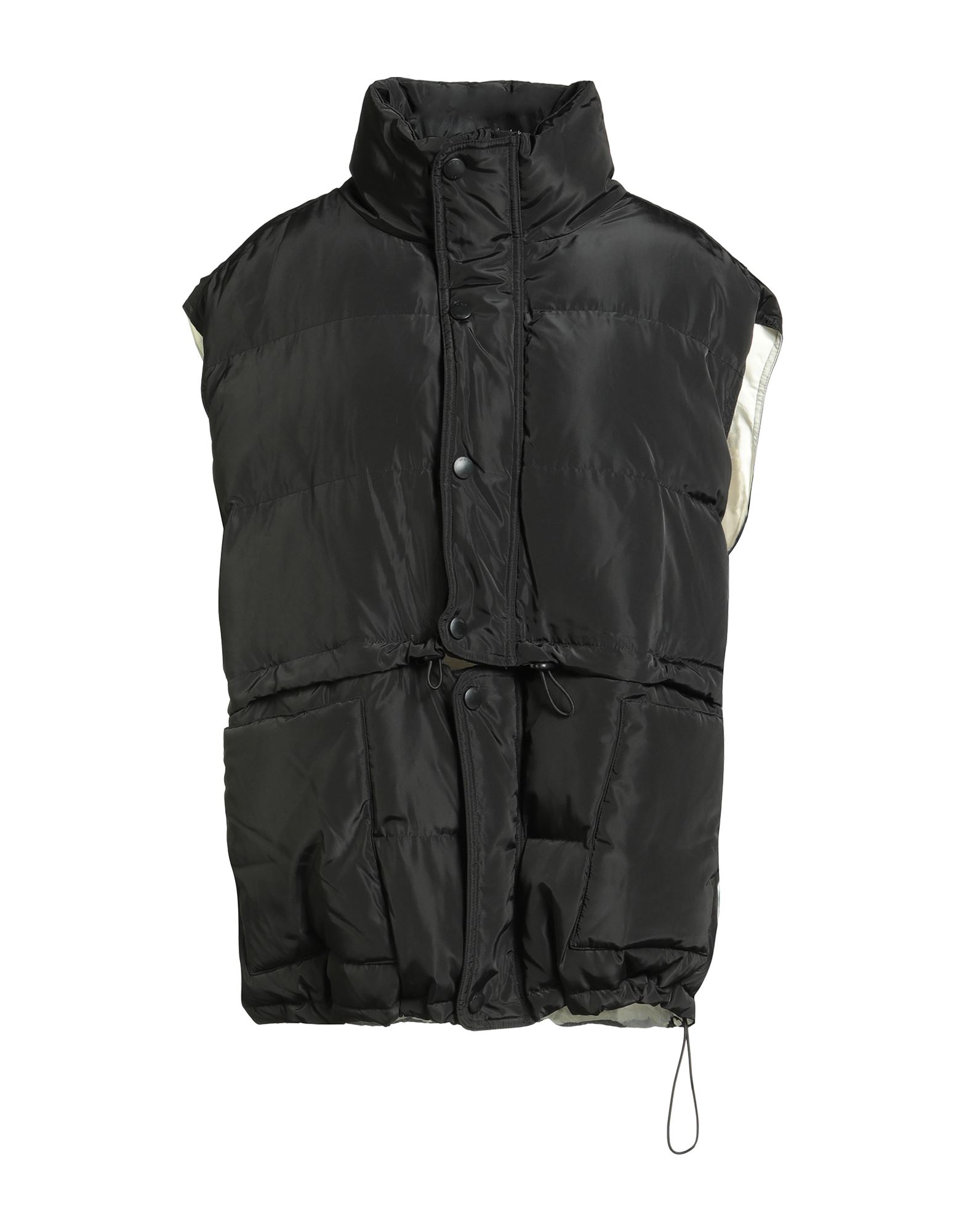 테크니컬 패브릭, 솔리드 컬러, 장식 부착 없음, 터틀넥, 슬리브리스, 합성 충전재, 지퍼 여밈, 스냅버튼 여밈, 멀티 포켓, 드라이클리닝, 표백 금지, 건조기 사용불가. 이미지