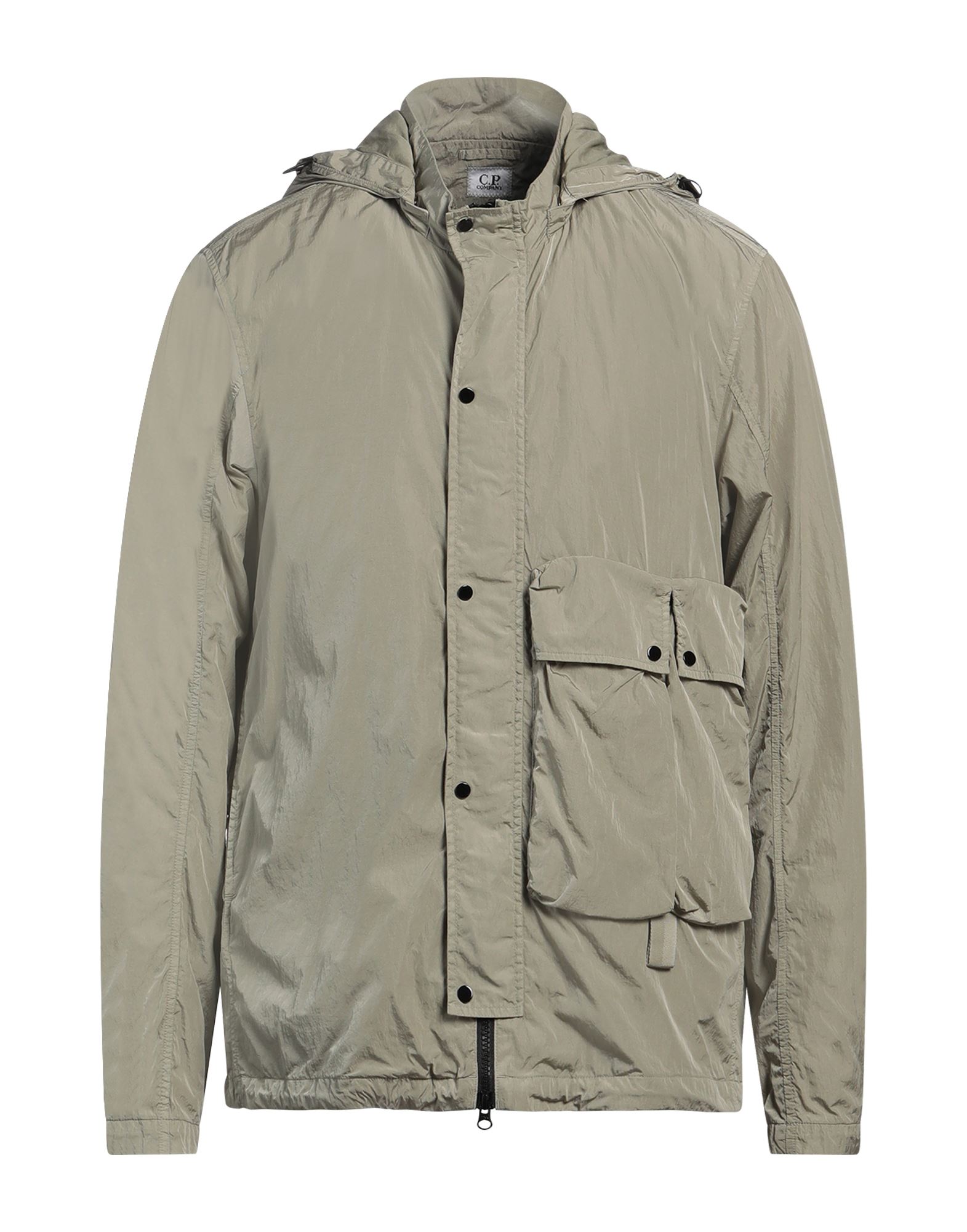 캐주얼 자켓, 테크니컬 패브릭, 브랜드 로고, 장식 효과, 장식 디테일 솔리드 컬러, 후드, 롱 슬리브, 안감있음, 지퍼 여밈, 스냅버튼 여밈, 플랩 포켓, 내부 포켓, 드로스트링 헴라인, 세탁기 세탁 또는 드라이클리닝, 표백 금지, 건조기 사용불가. 이미지